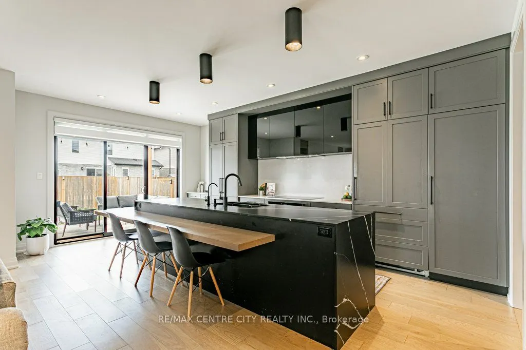 2336 Tokala Trail