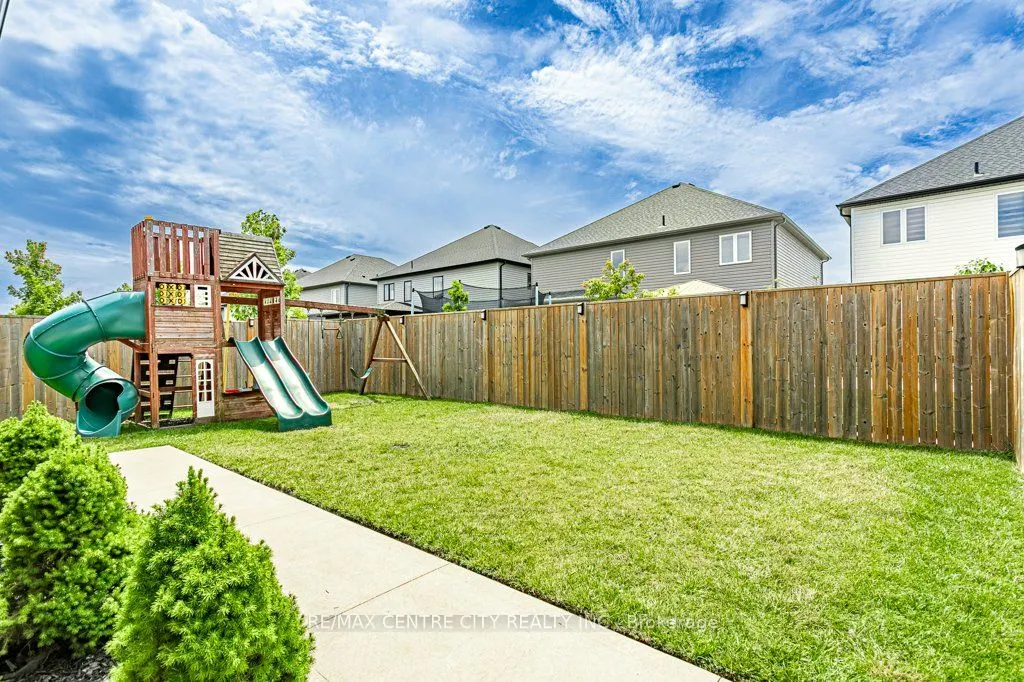 2336 Tokala Trail