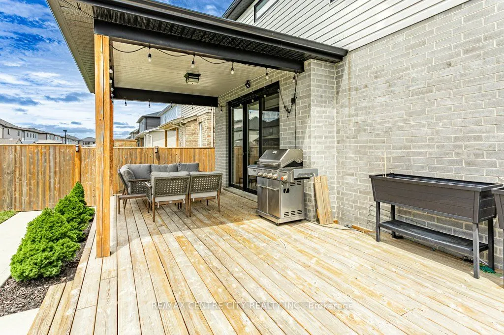 2336 Tokala Trail