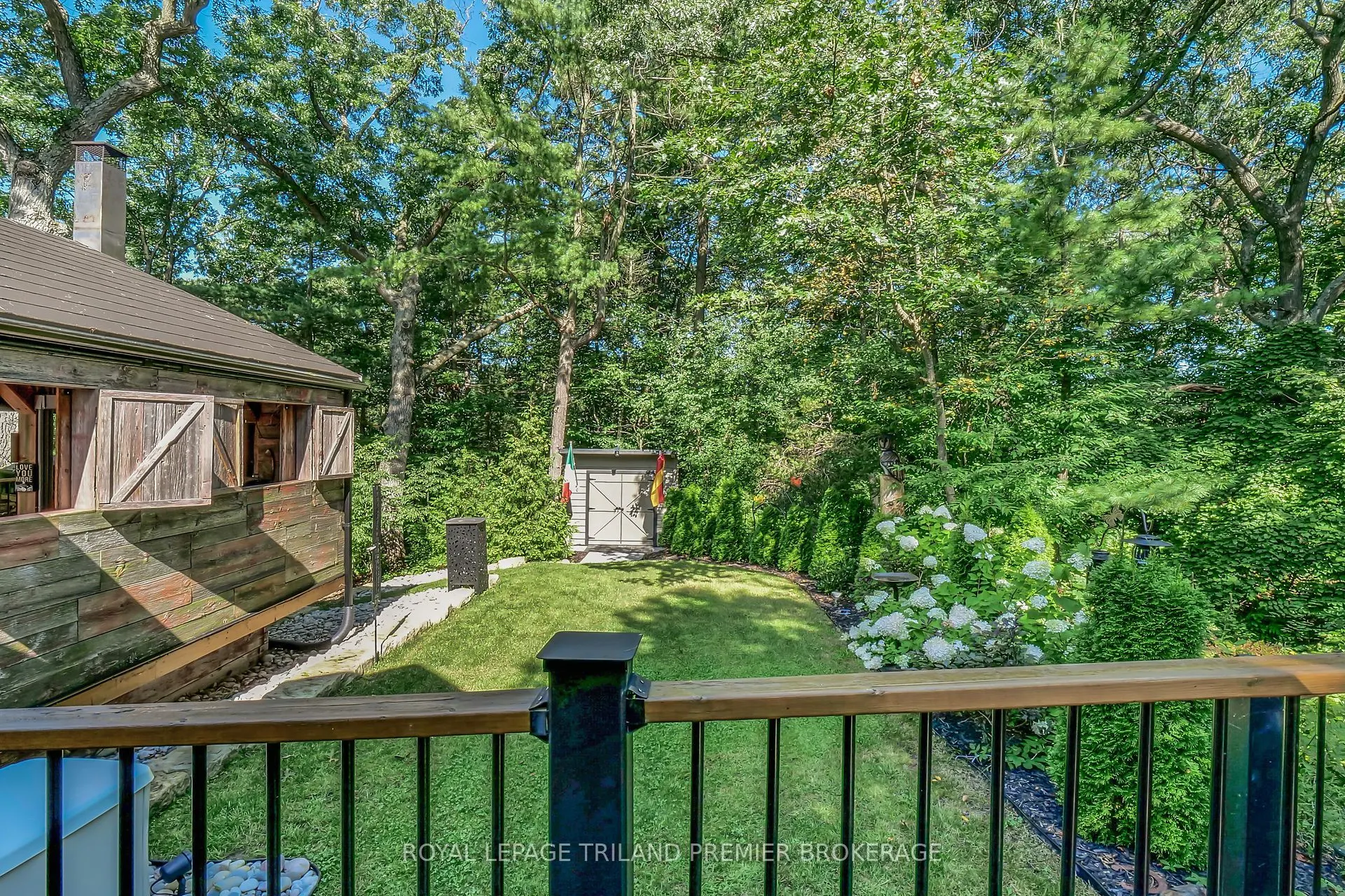 9941 Nipigon Street