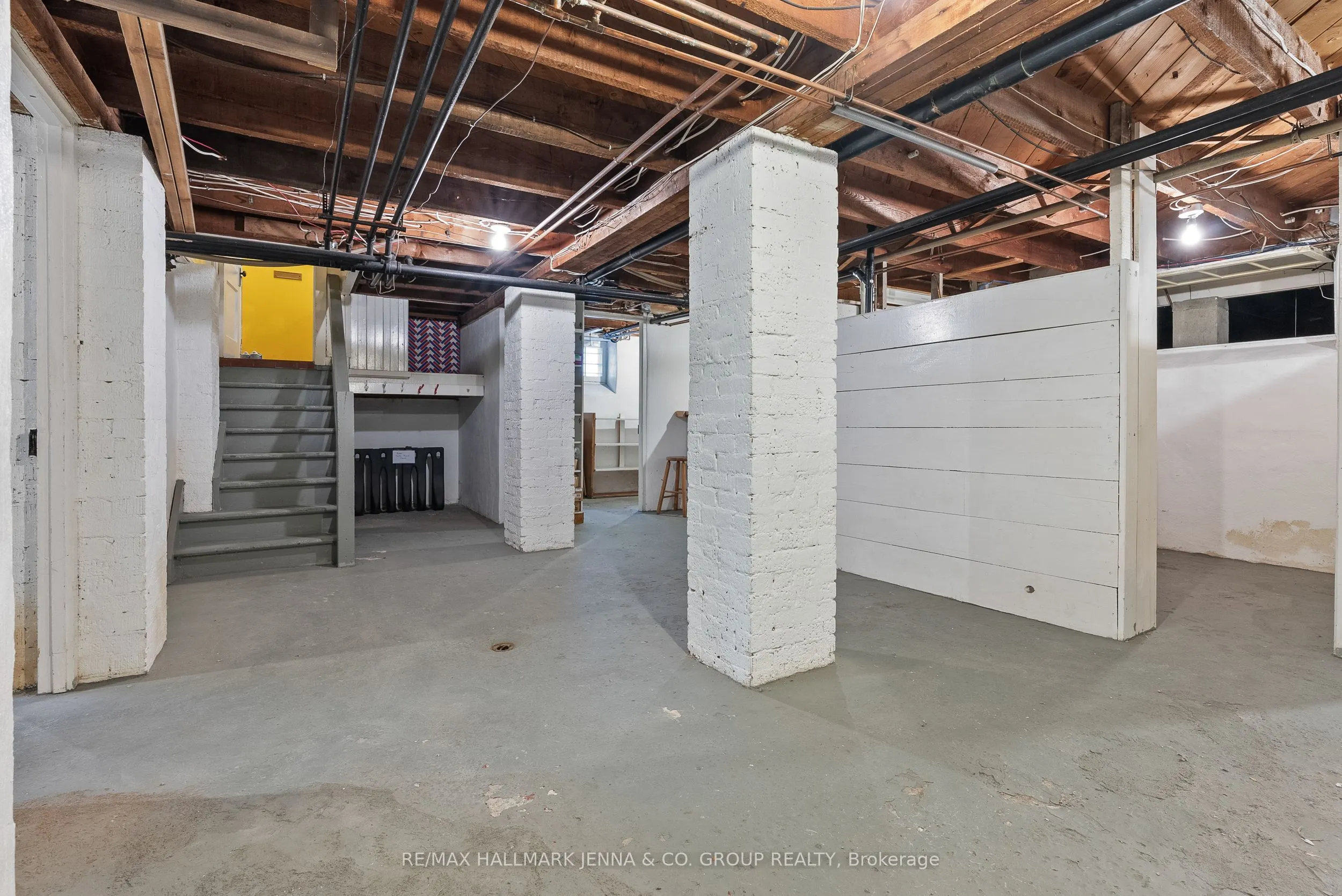 213 Glebe Avenue