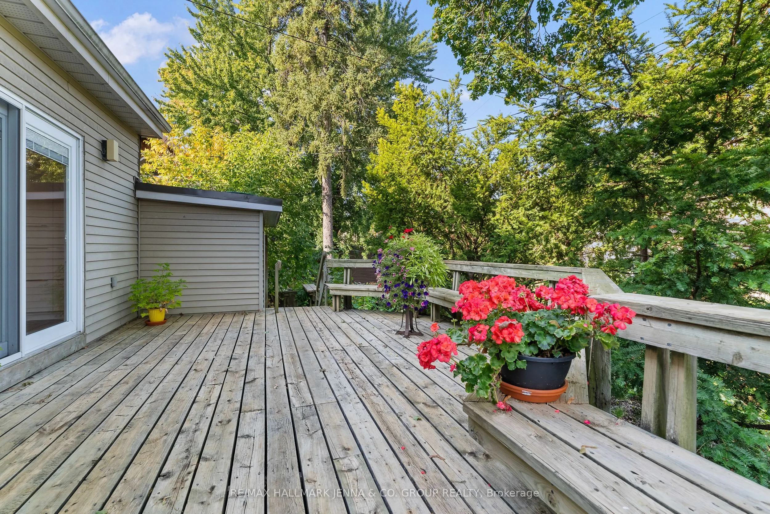 213 Glebe Avenue