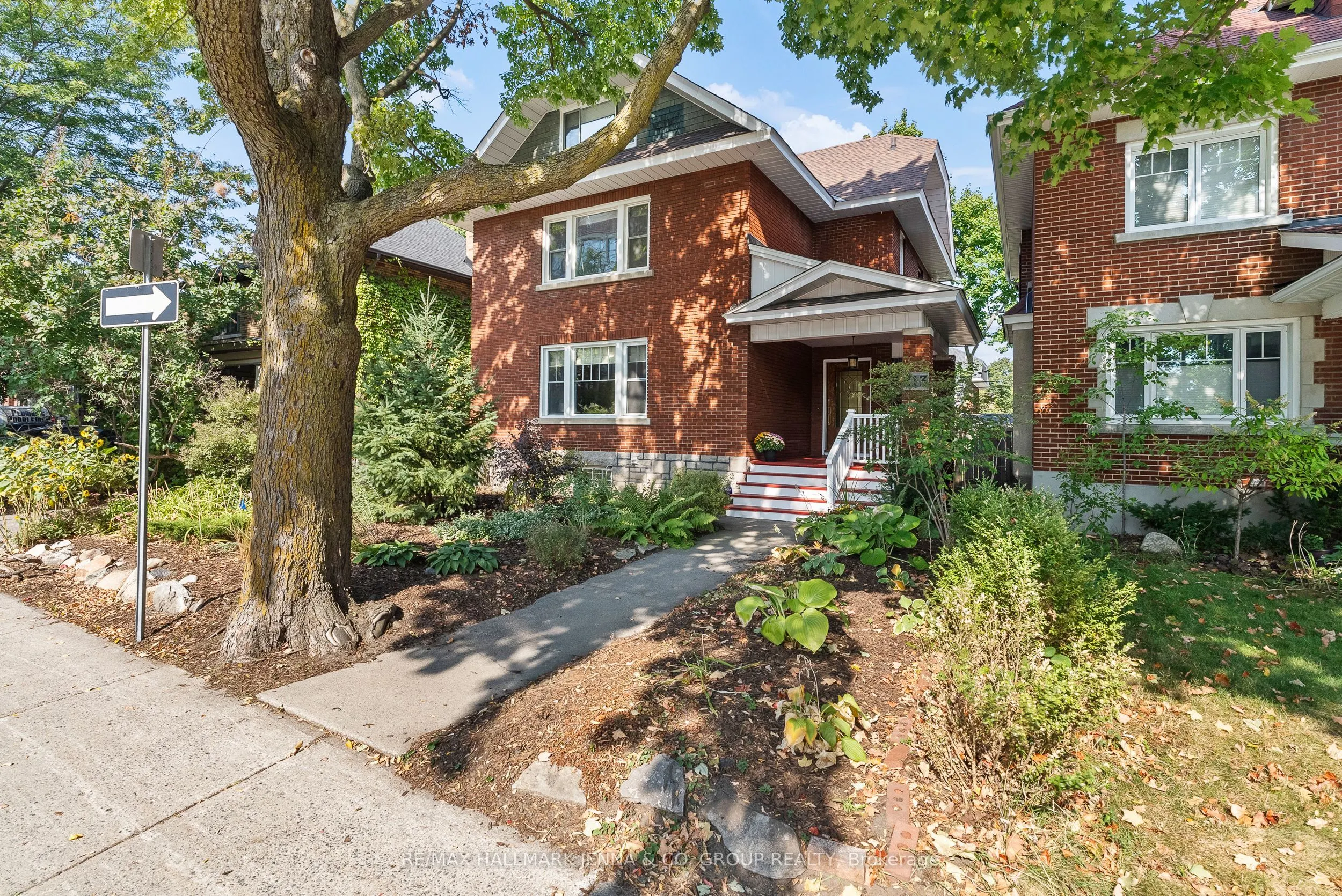 213 Glebe Avenue