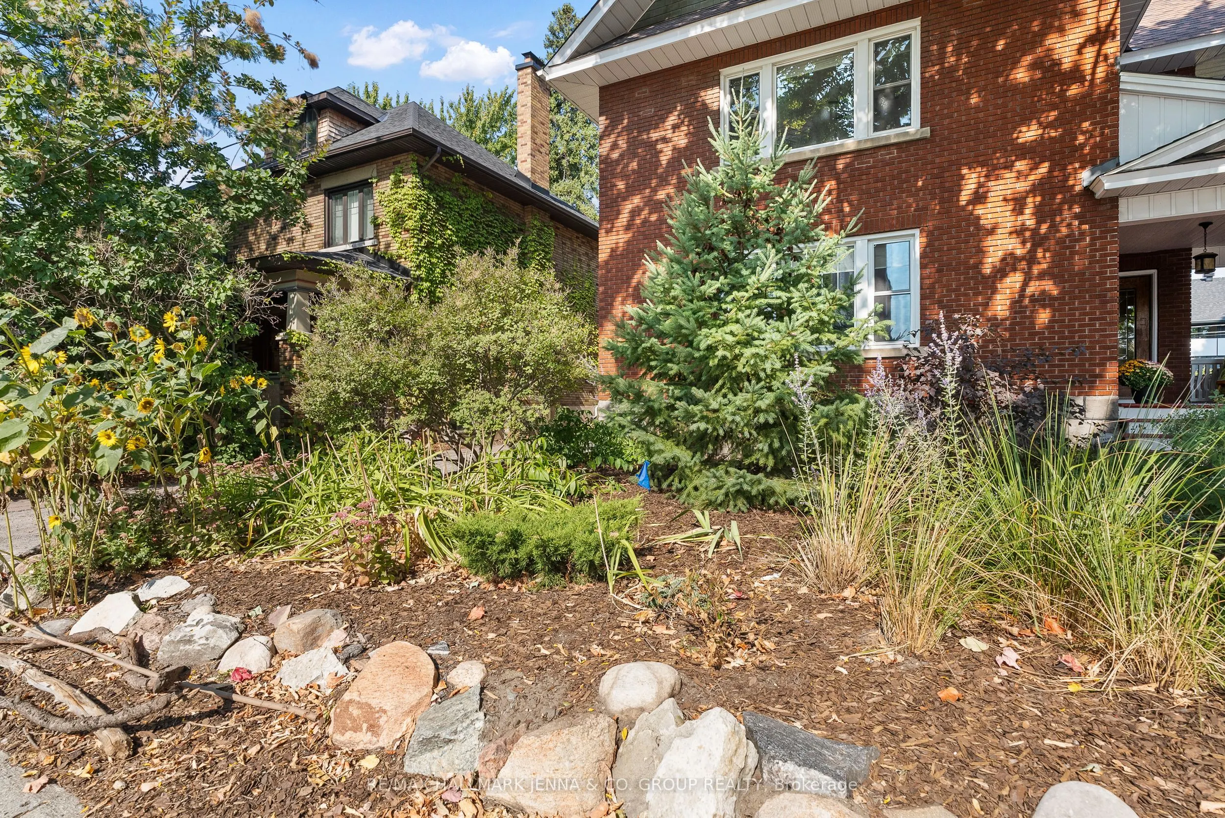 213 Glebe Avenue