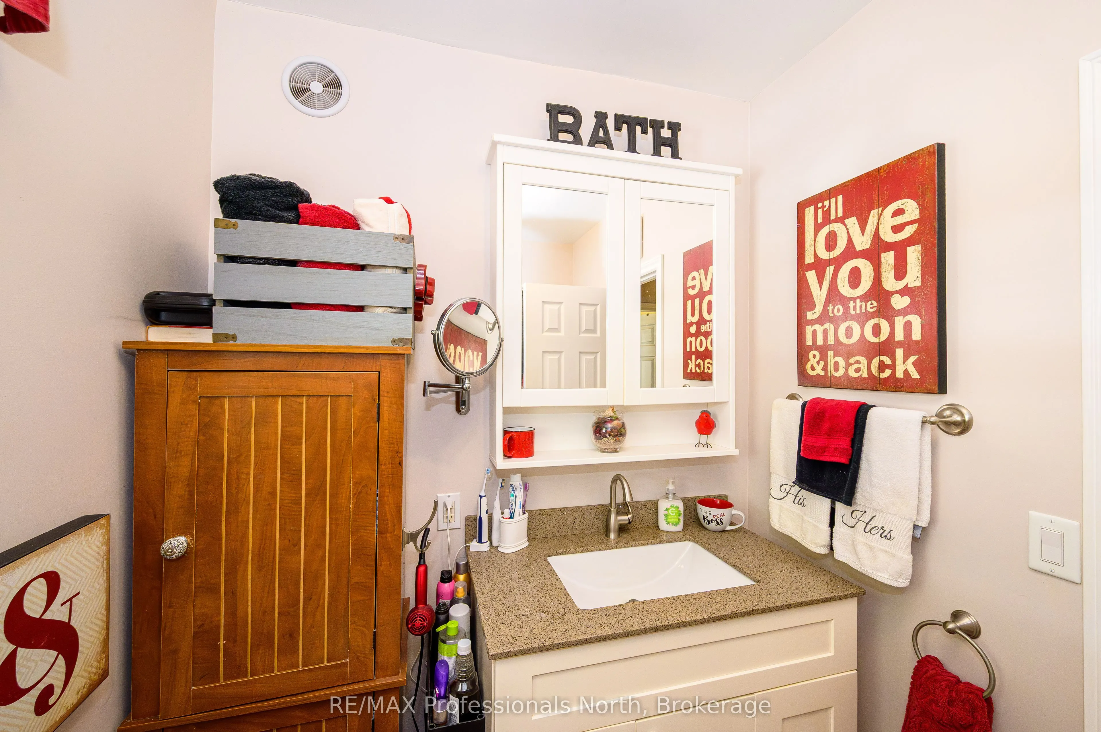 32 Bethune Road S