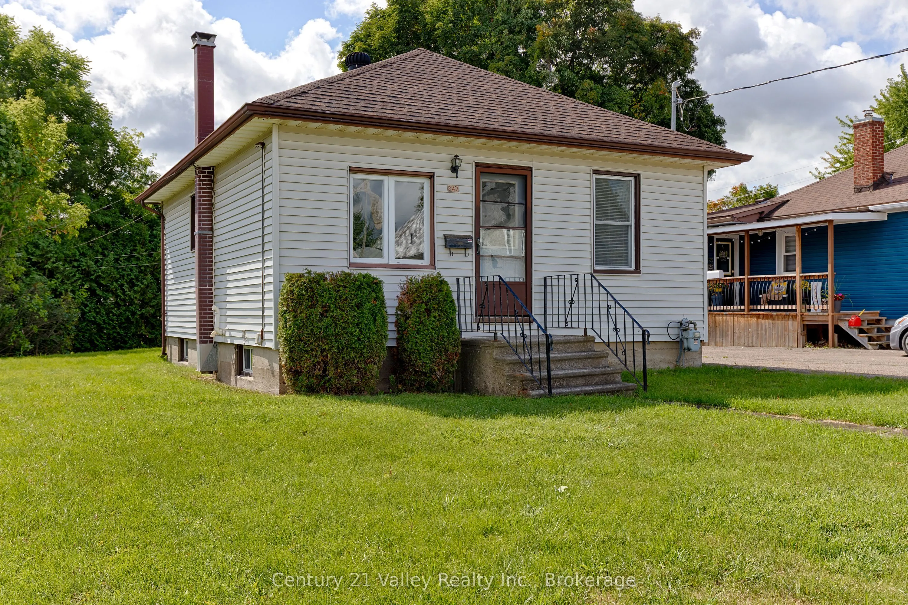 347 Joffre Avenue
