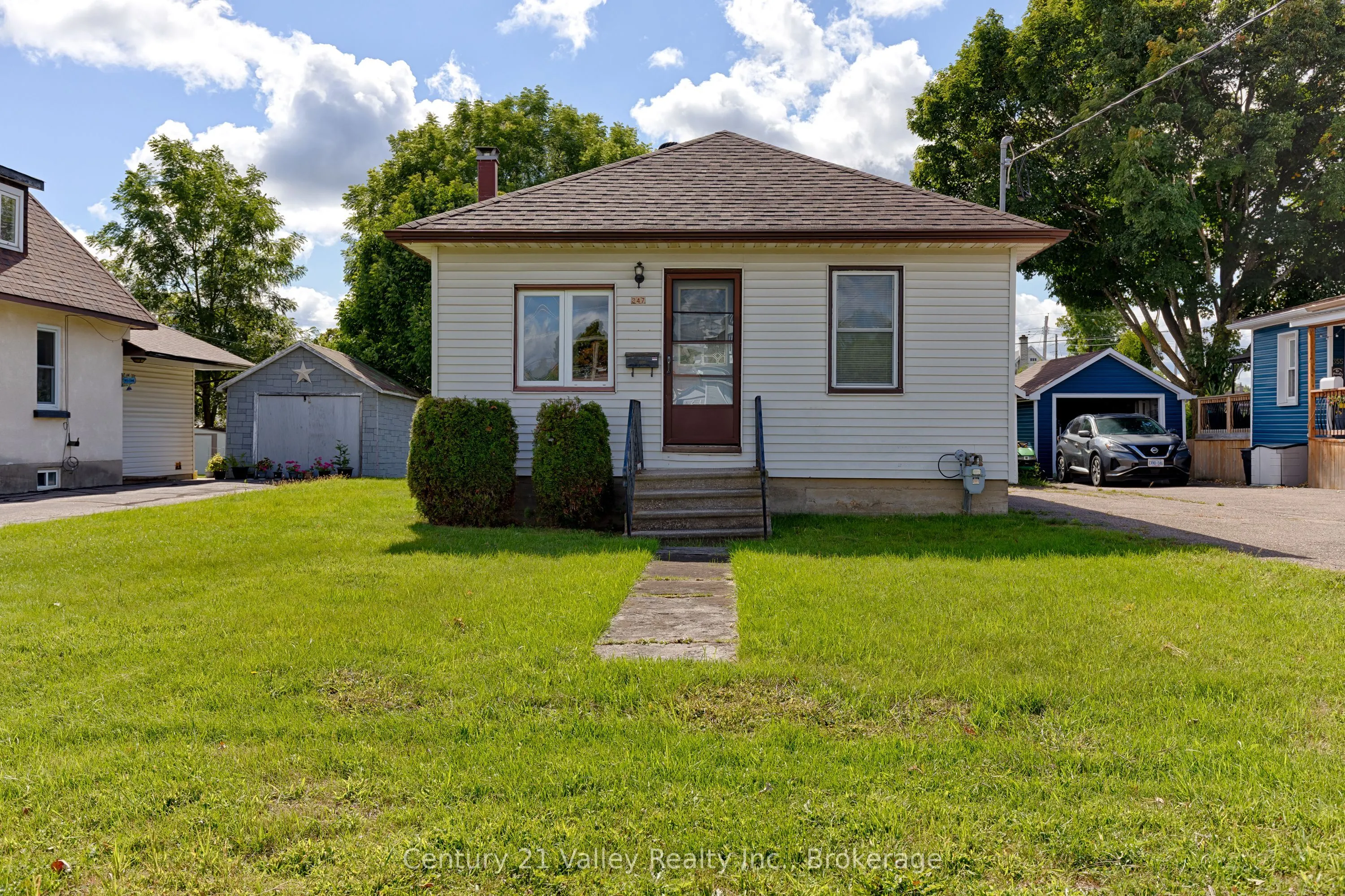 347 Joffre Avenue