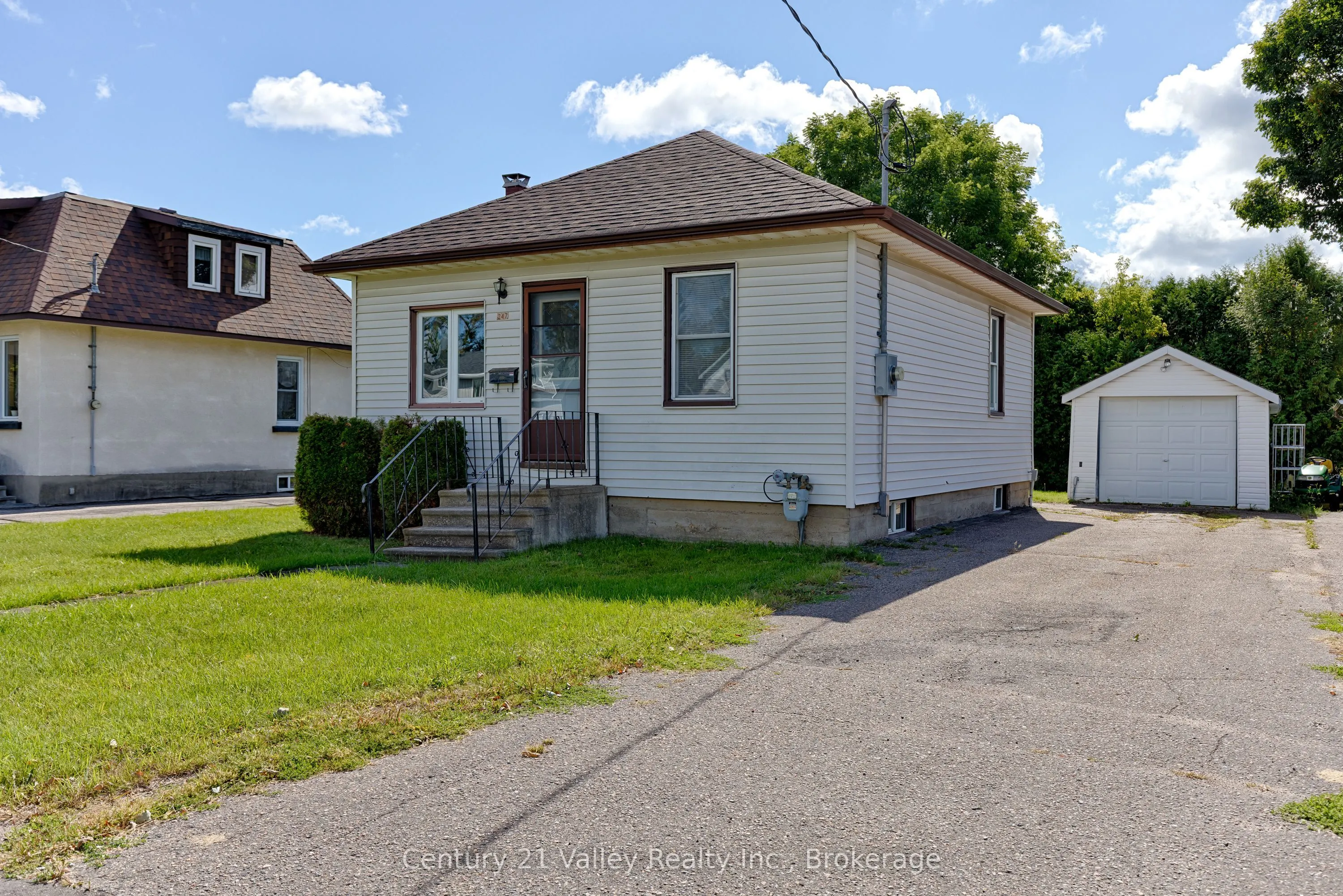 347 Joffre Avenue