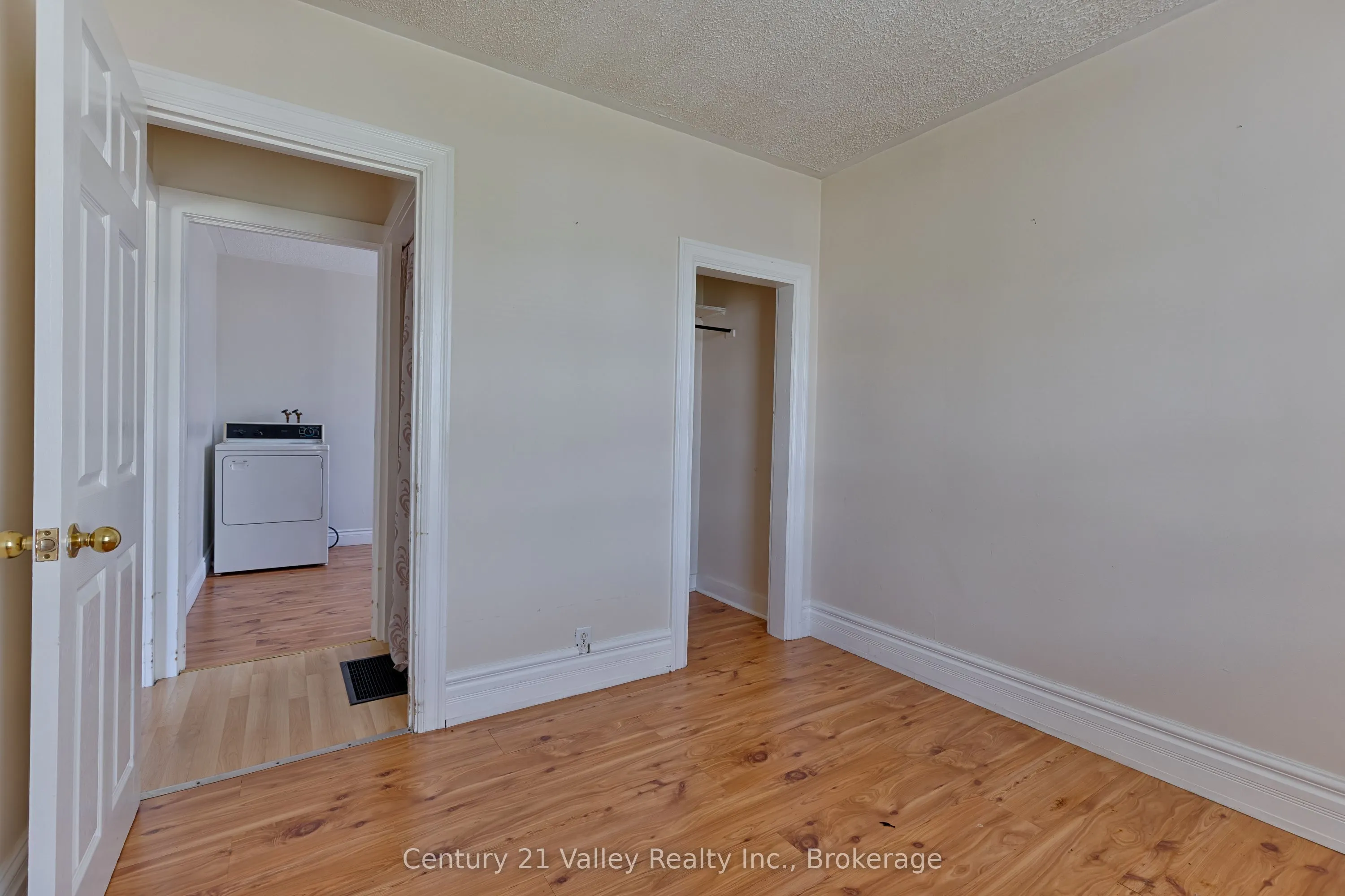 347 Joffre Avenue