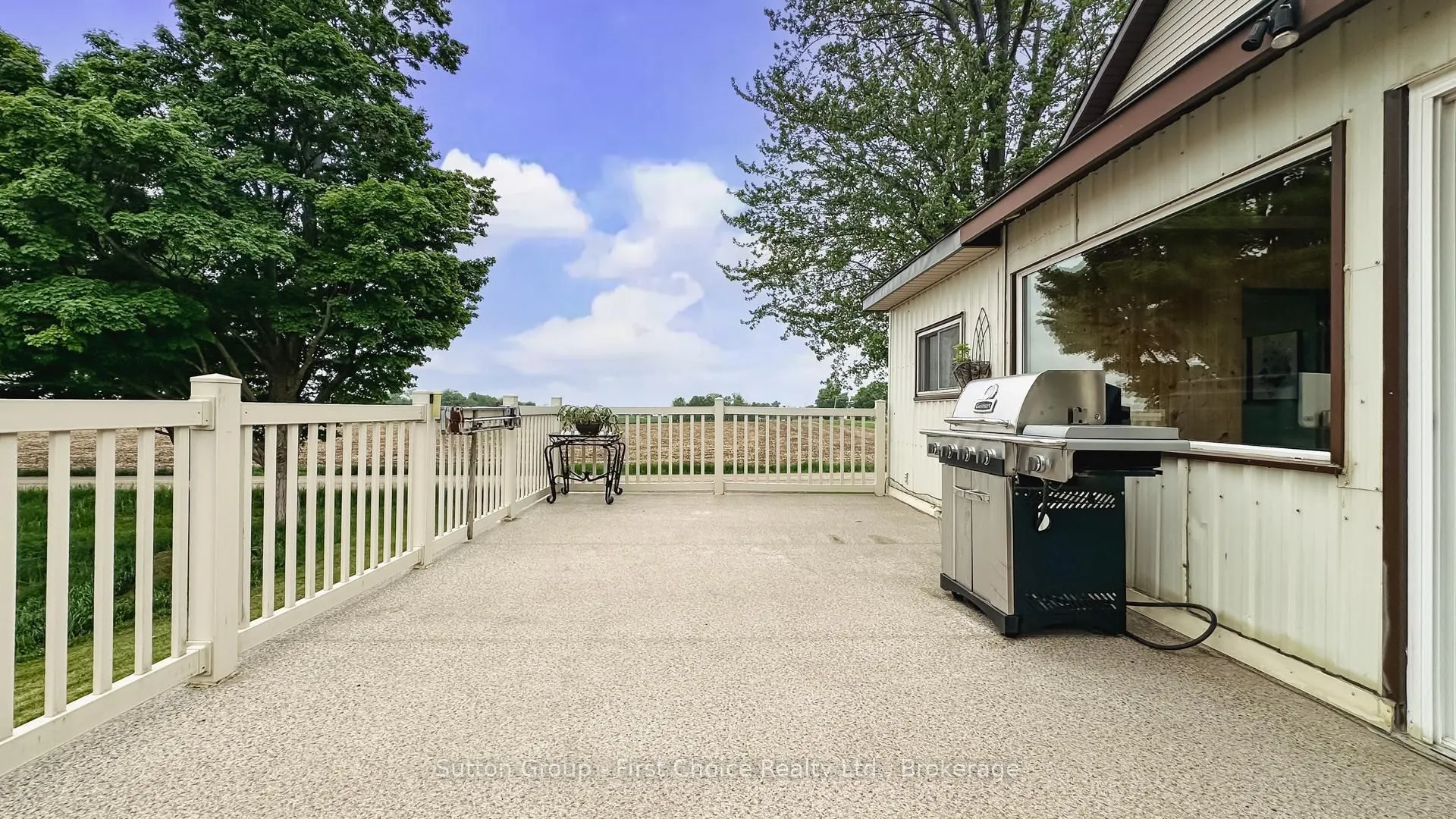 42403 Bridge Road