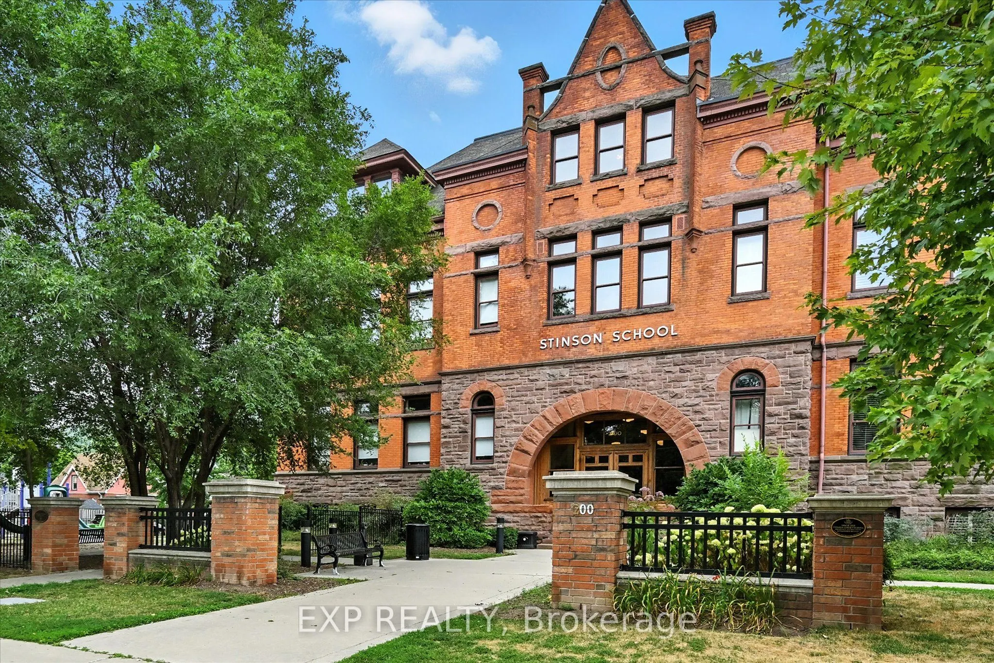 200 Stinson Street, #204