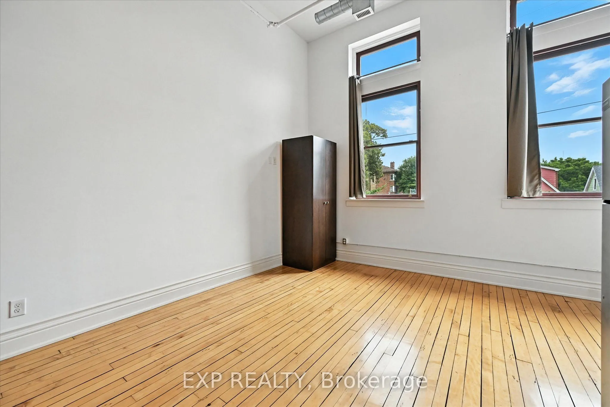 200 Stinson Street, #204