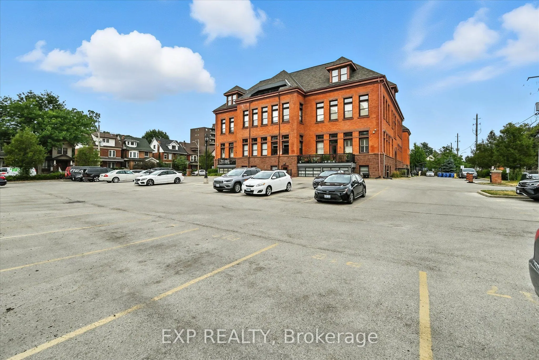 200 Stinson Street, #204