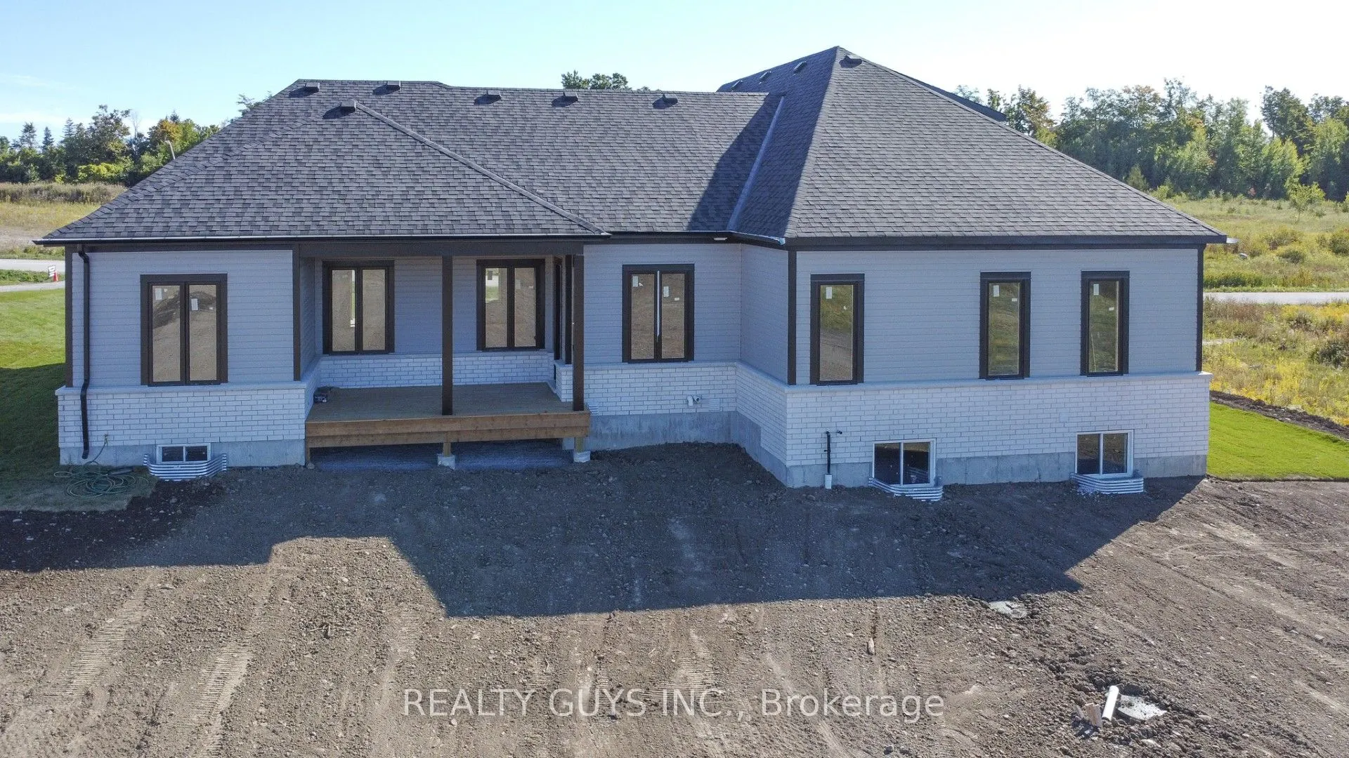 2412 GWENDOLYN Court