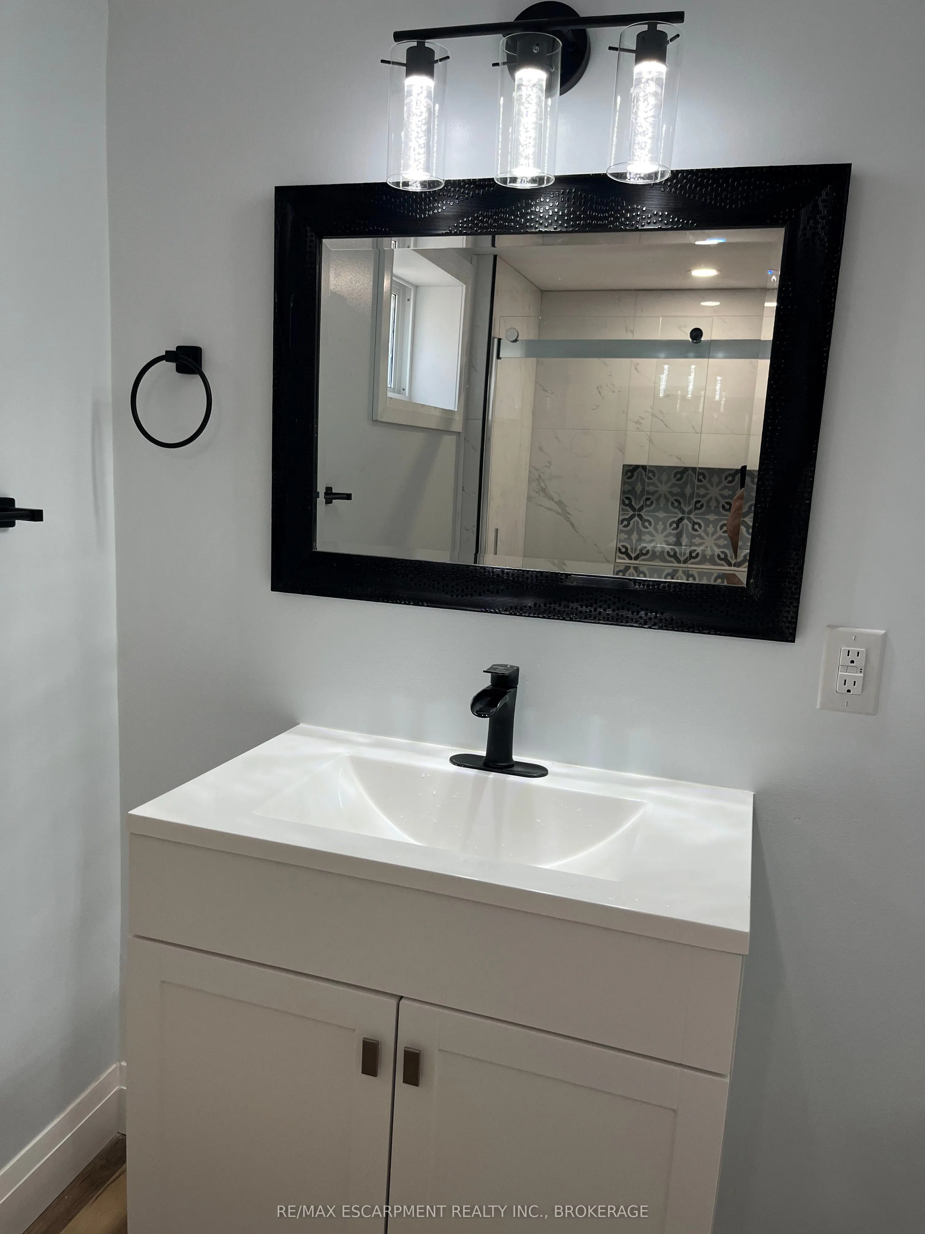621 Hagar Street, #3