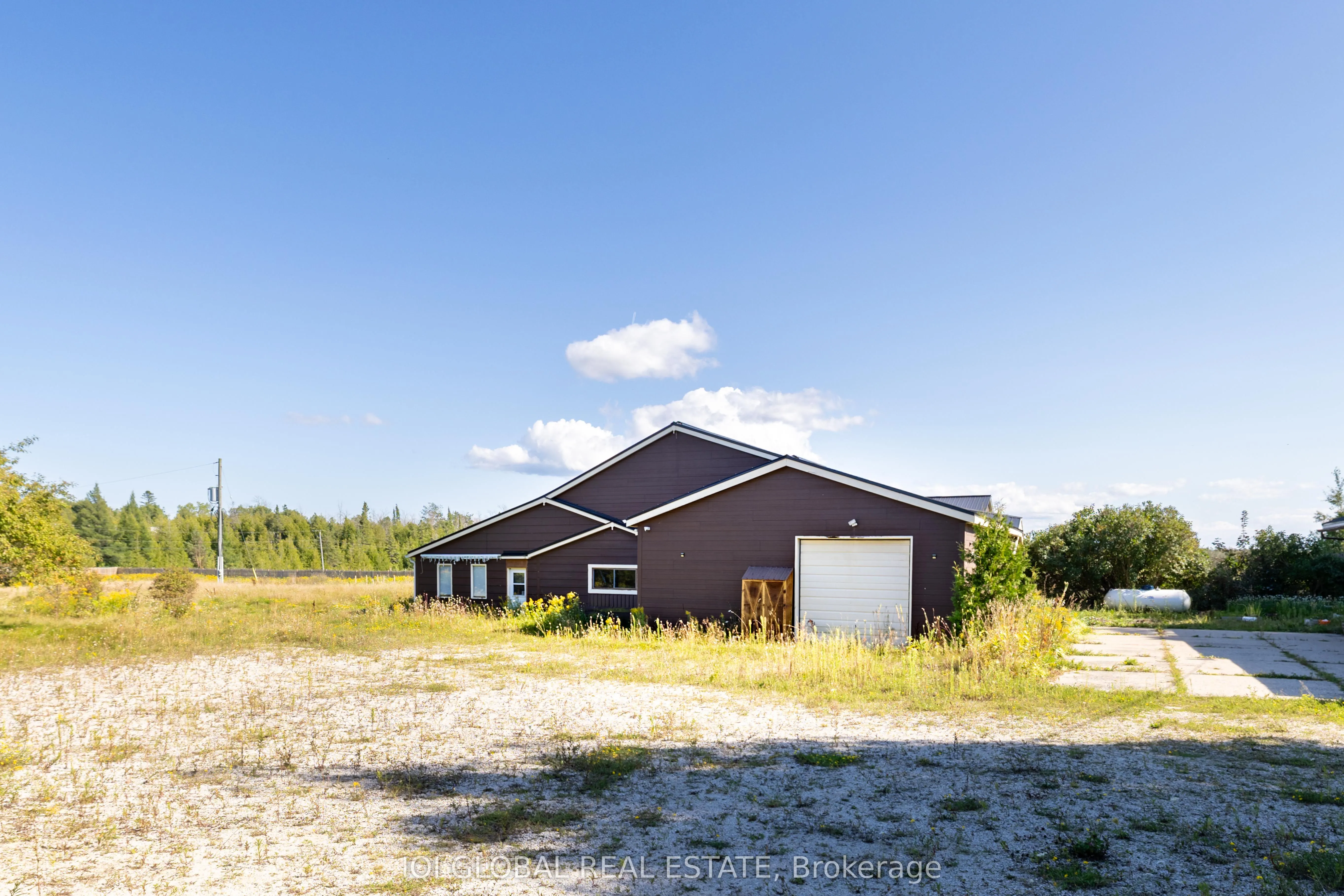 625 little pike bay Road