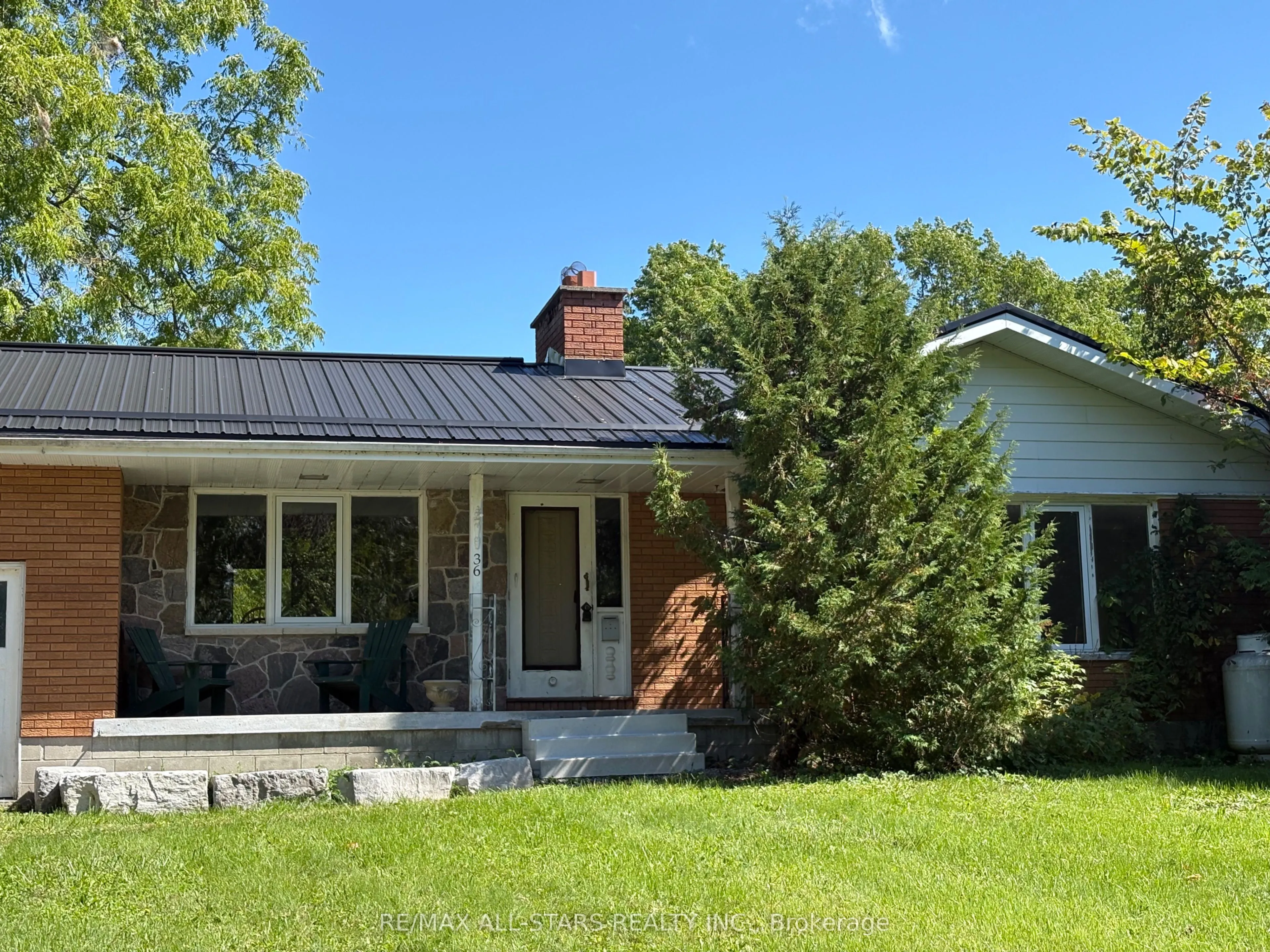36 Cove Road