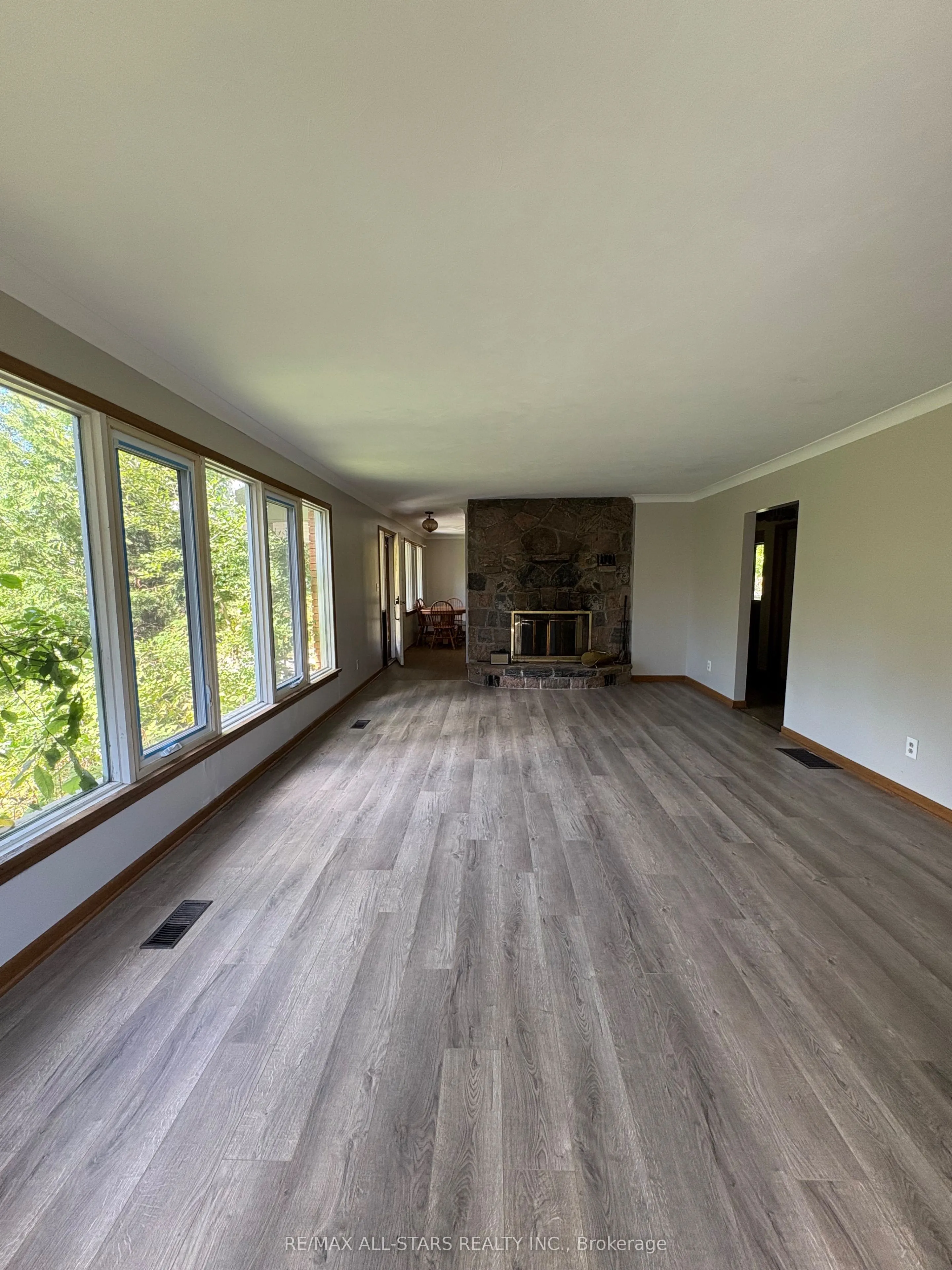 36 Cove Road