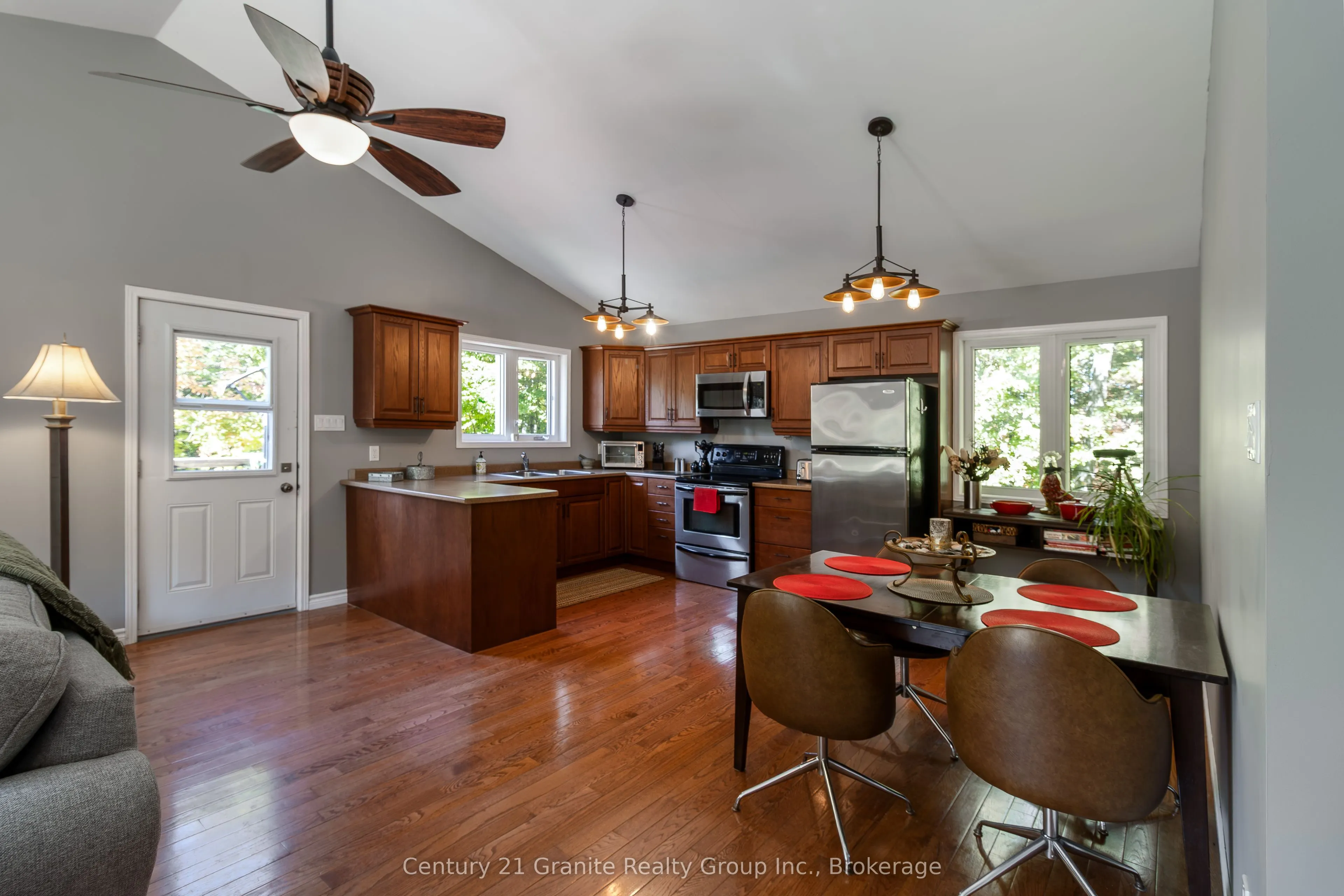 1263 Burkes Road