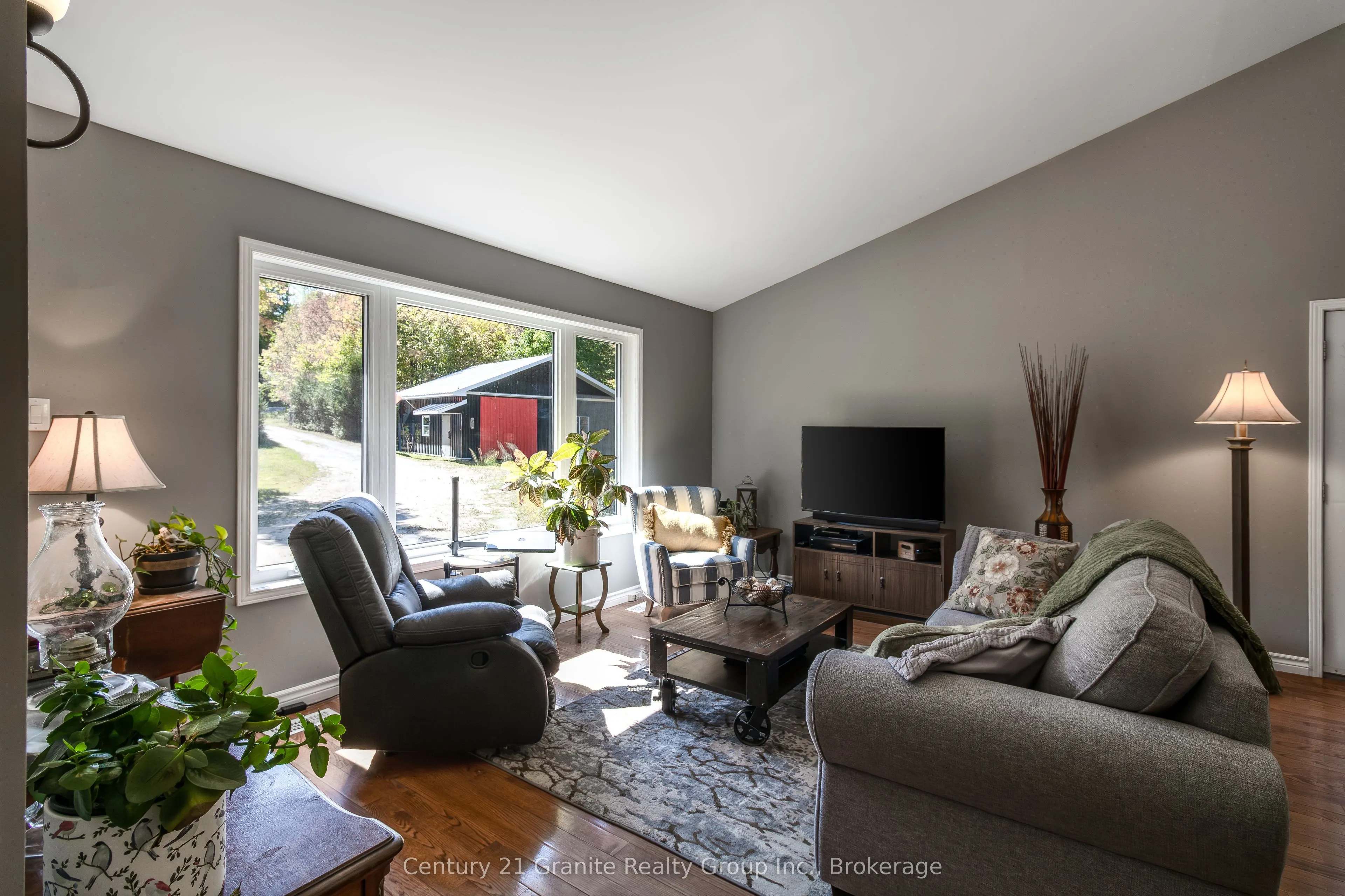 1263 Burkes Road
