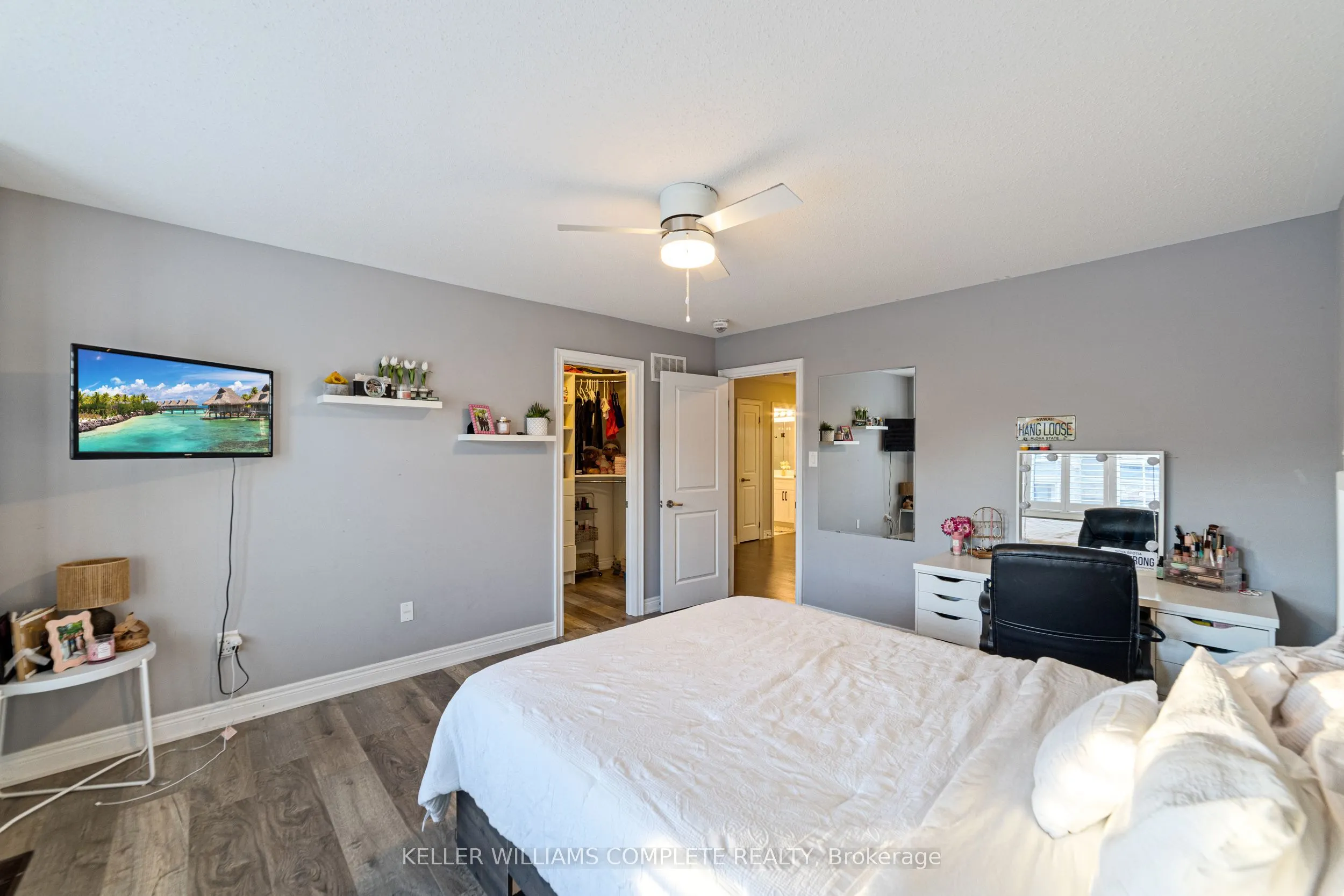 24 MACBEAN Crescent