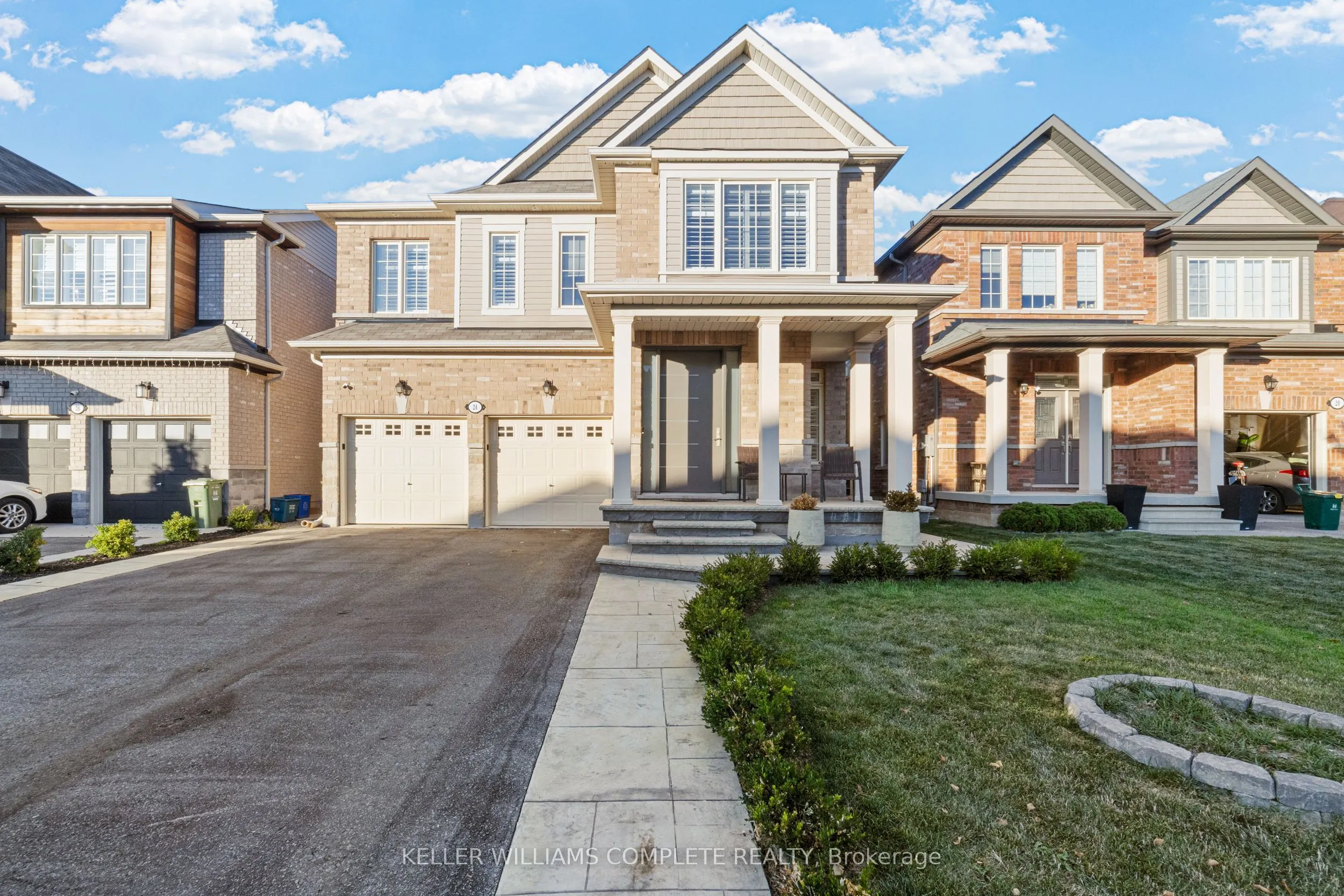 24 MACBEAN Crescent