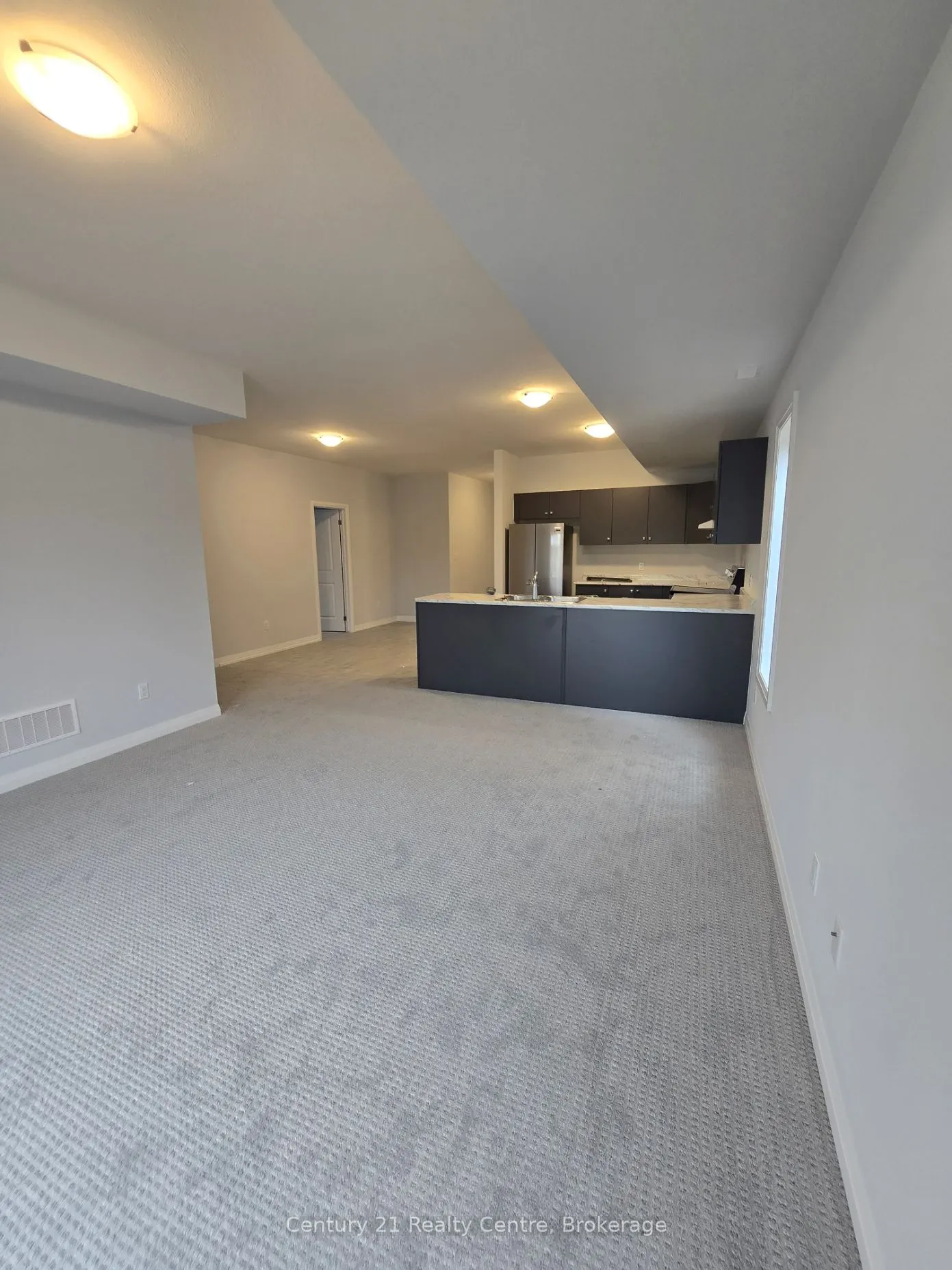 403 Louisa Street