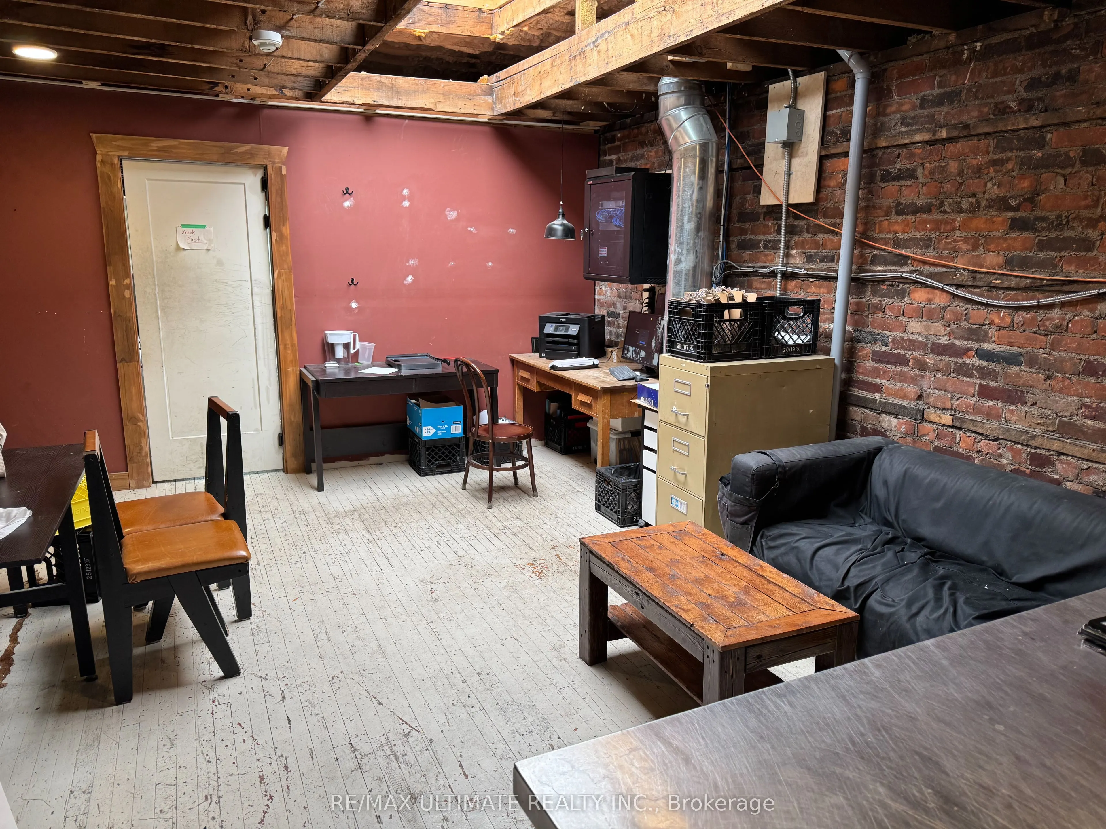 300 James Street N, #298