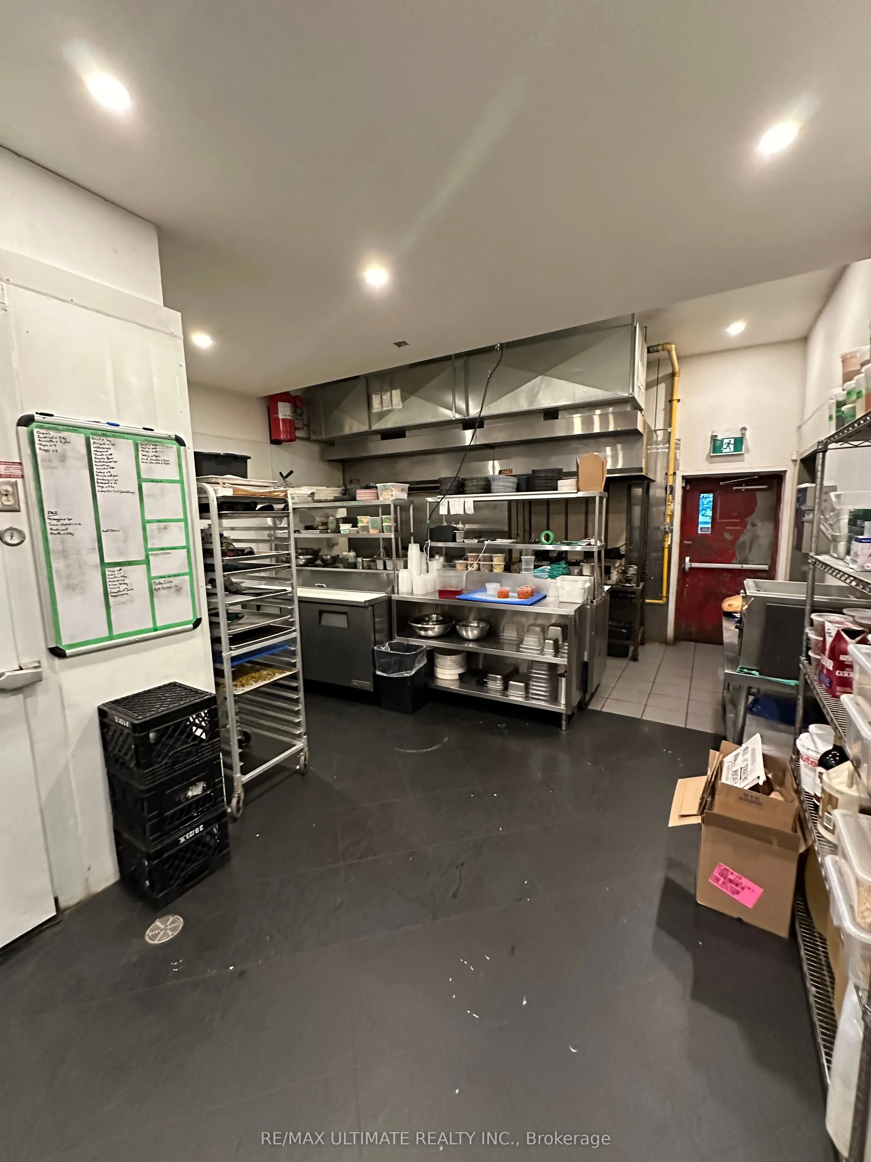 300 James Street N, #298