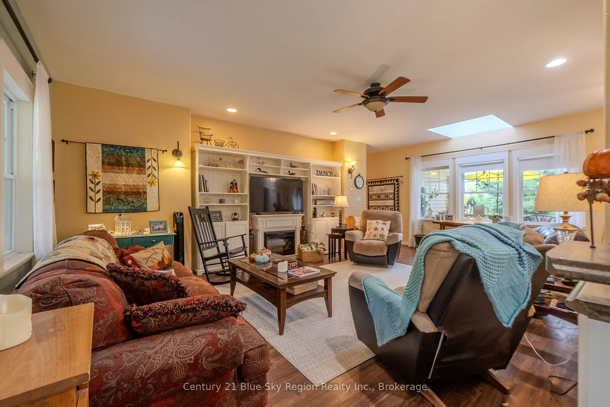 200 Memorial Drive E