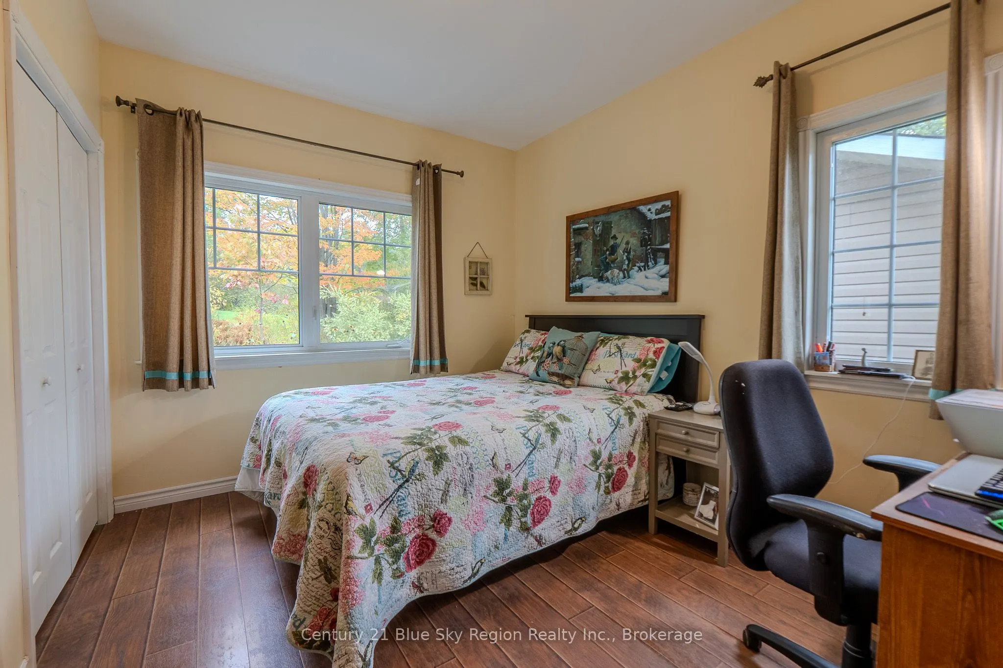 200 Memorial Drive E