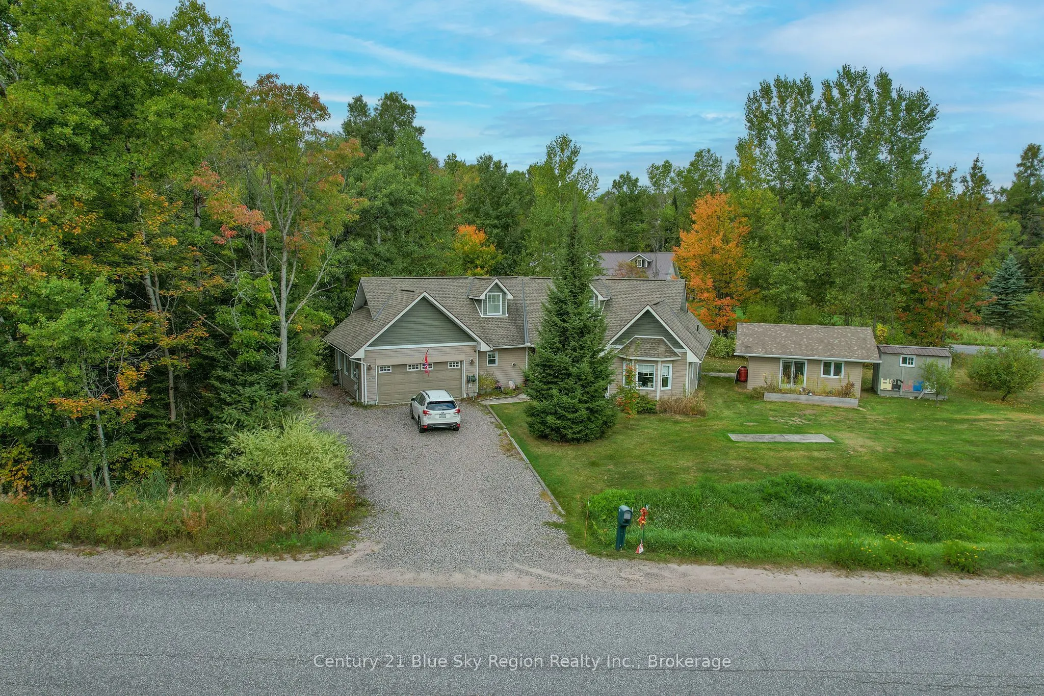 200 Memorial Drive E