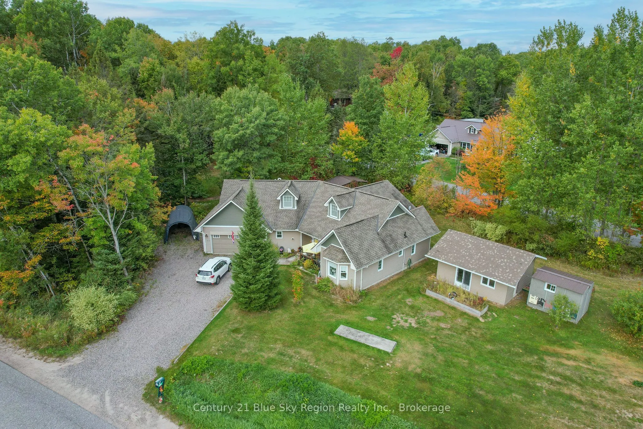 200 Memorial Drive E