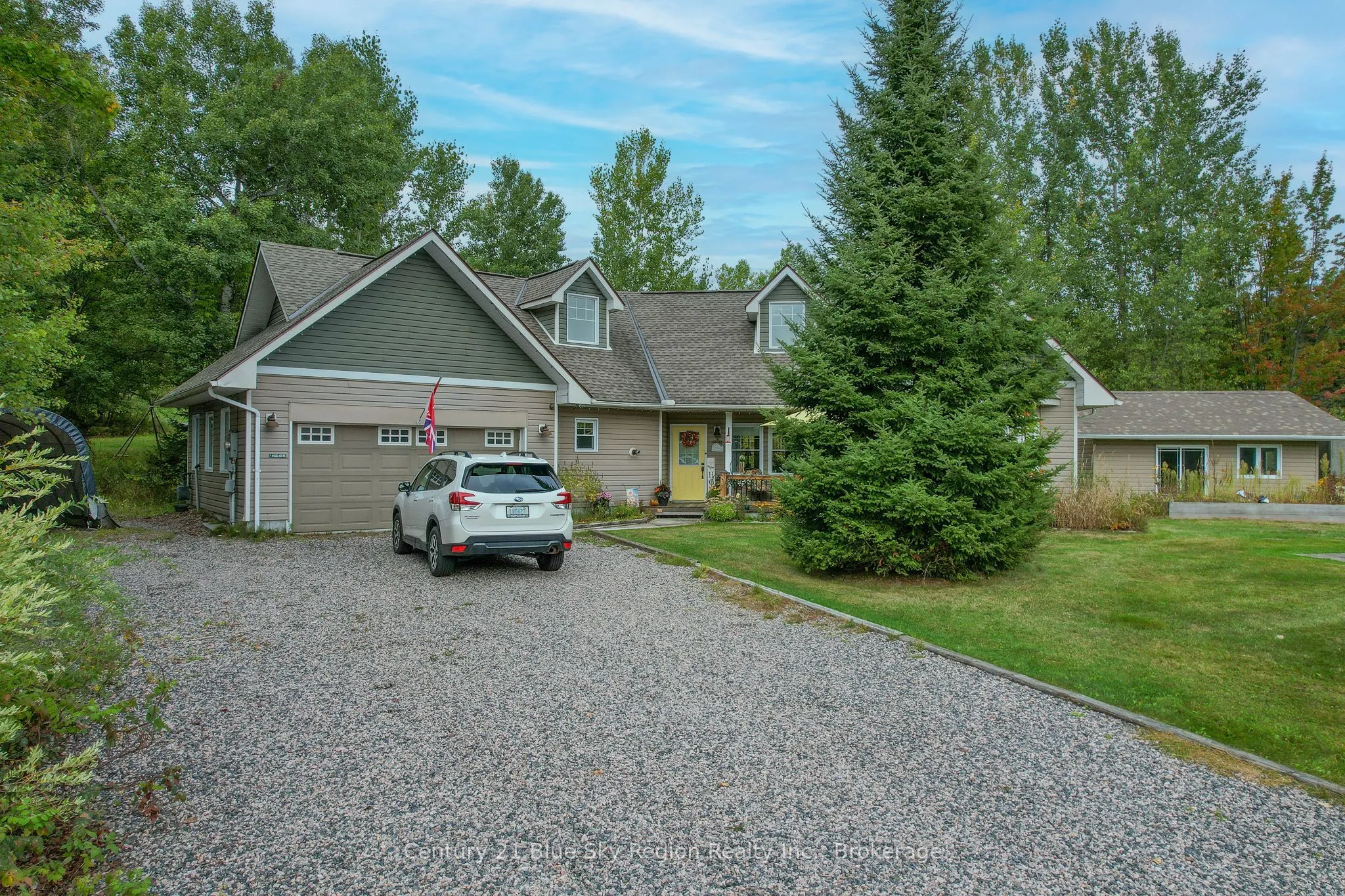 200 Memorial Drive E