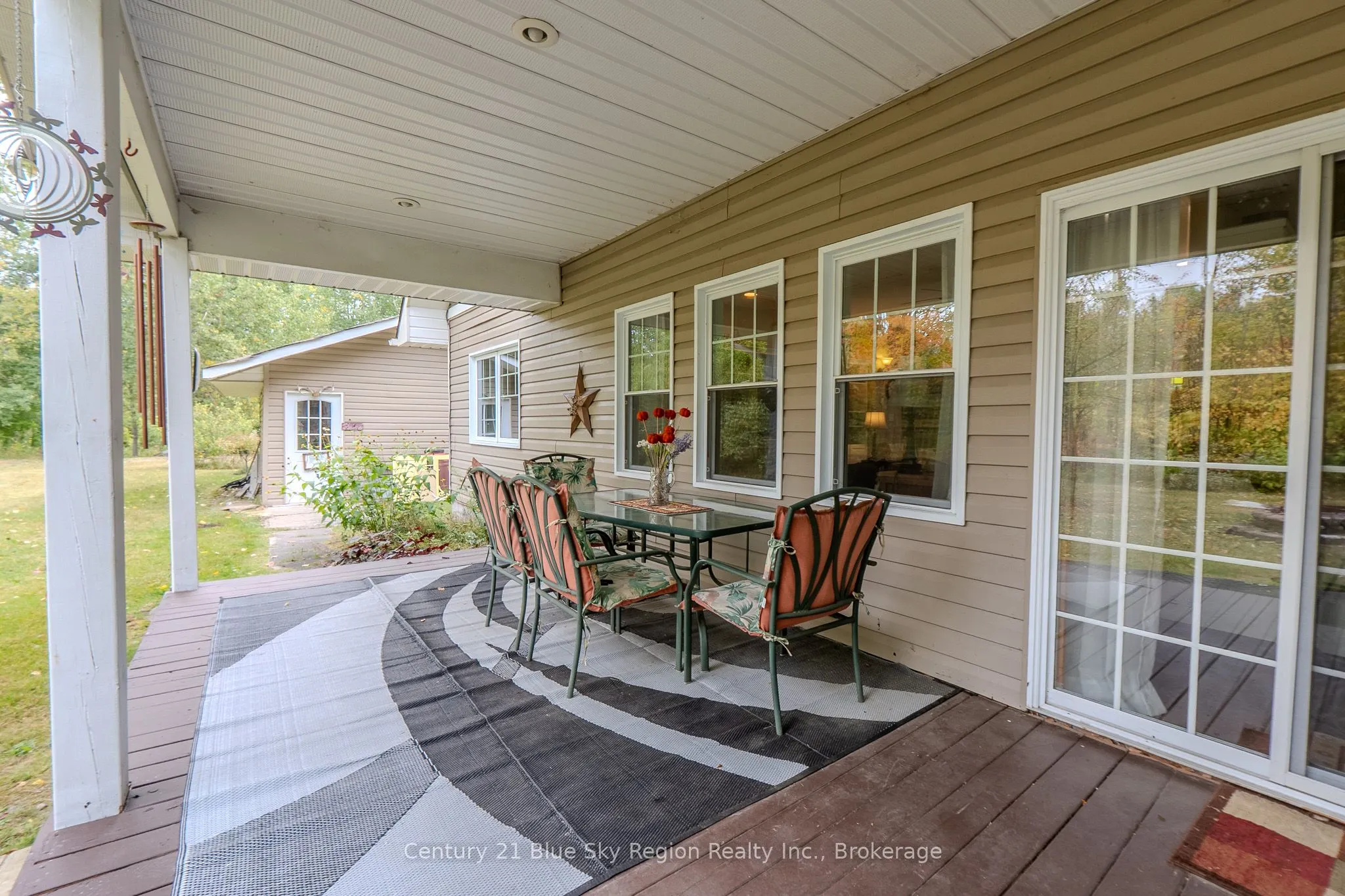 200 Memorial Drive E