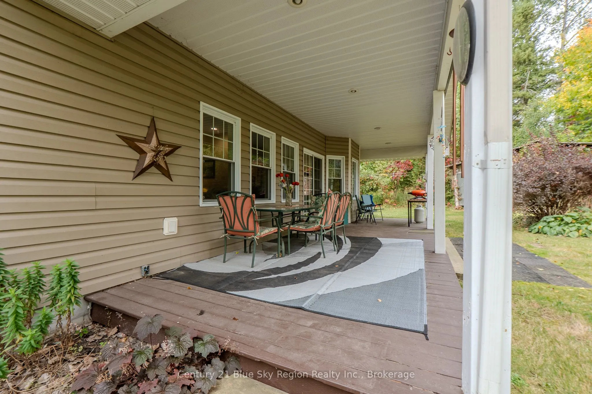 200 Memorial Drive E