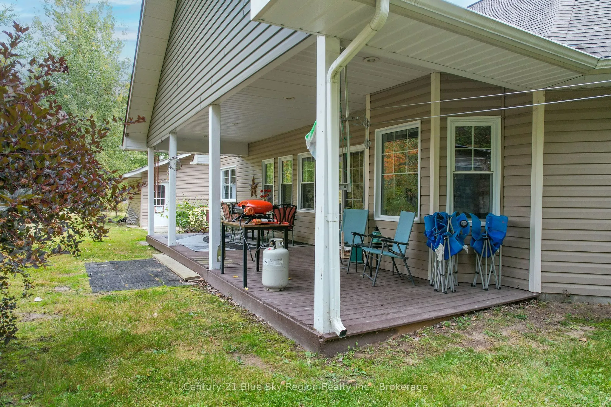 200 Memorial Drive E