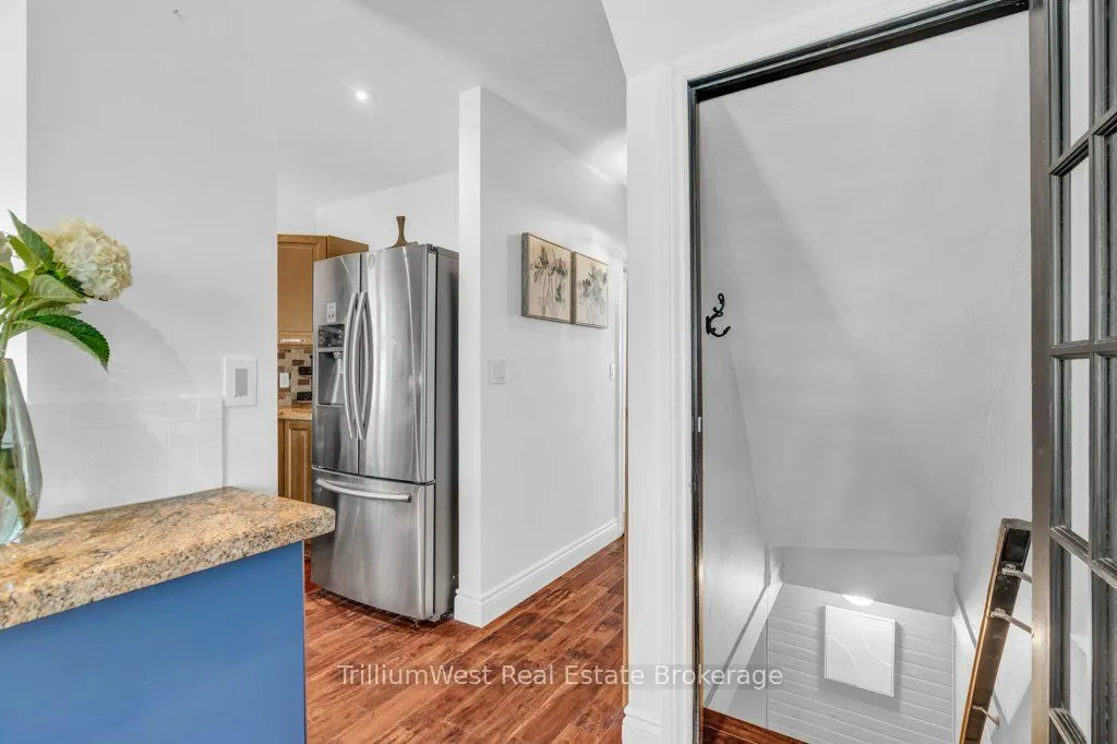 18 St. Clair Avenue
