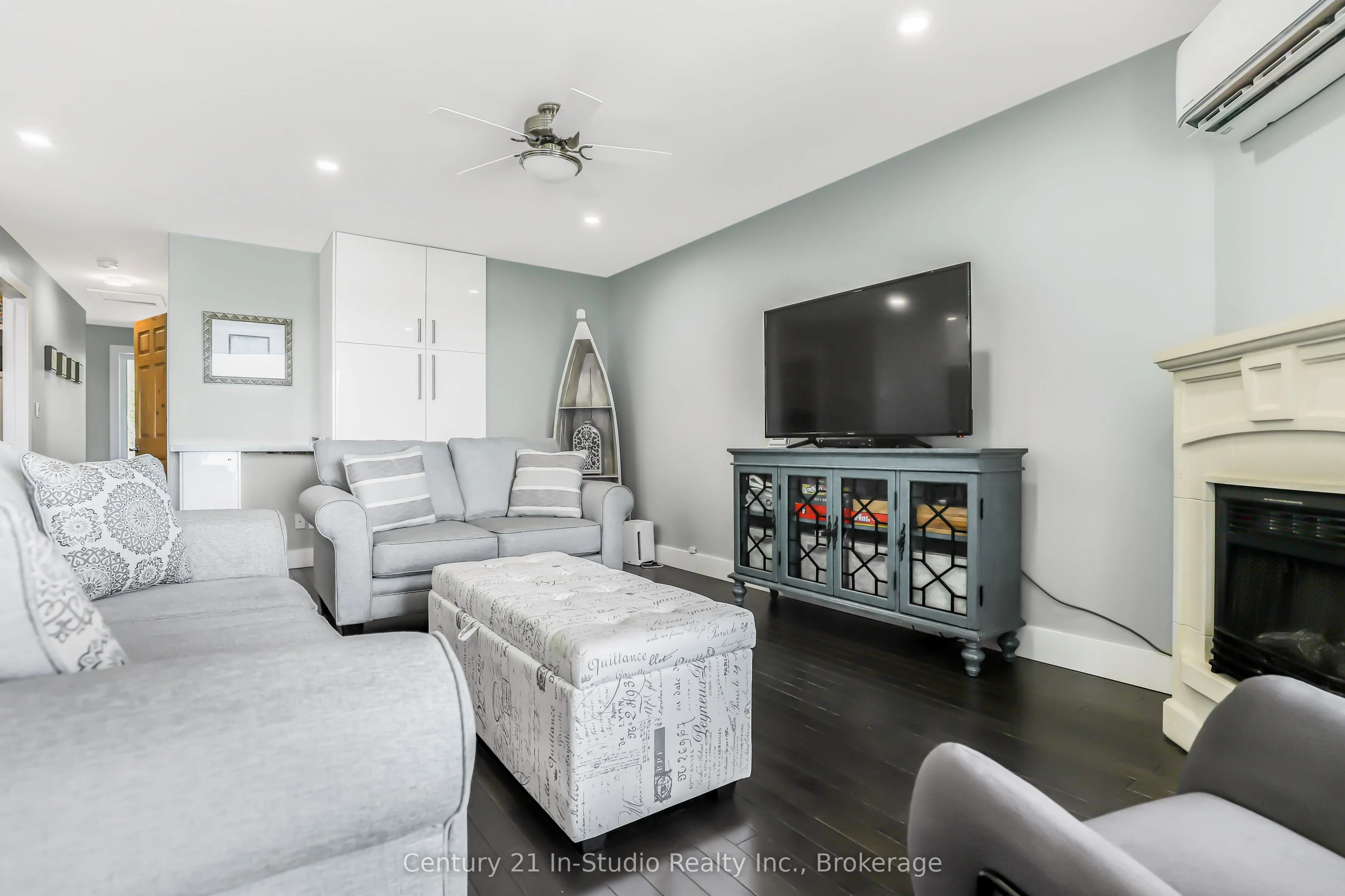 119 Pine Tree Harbour Road