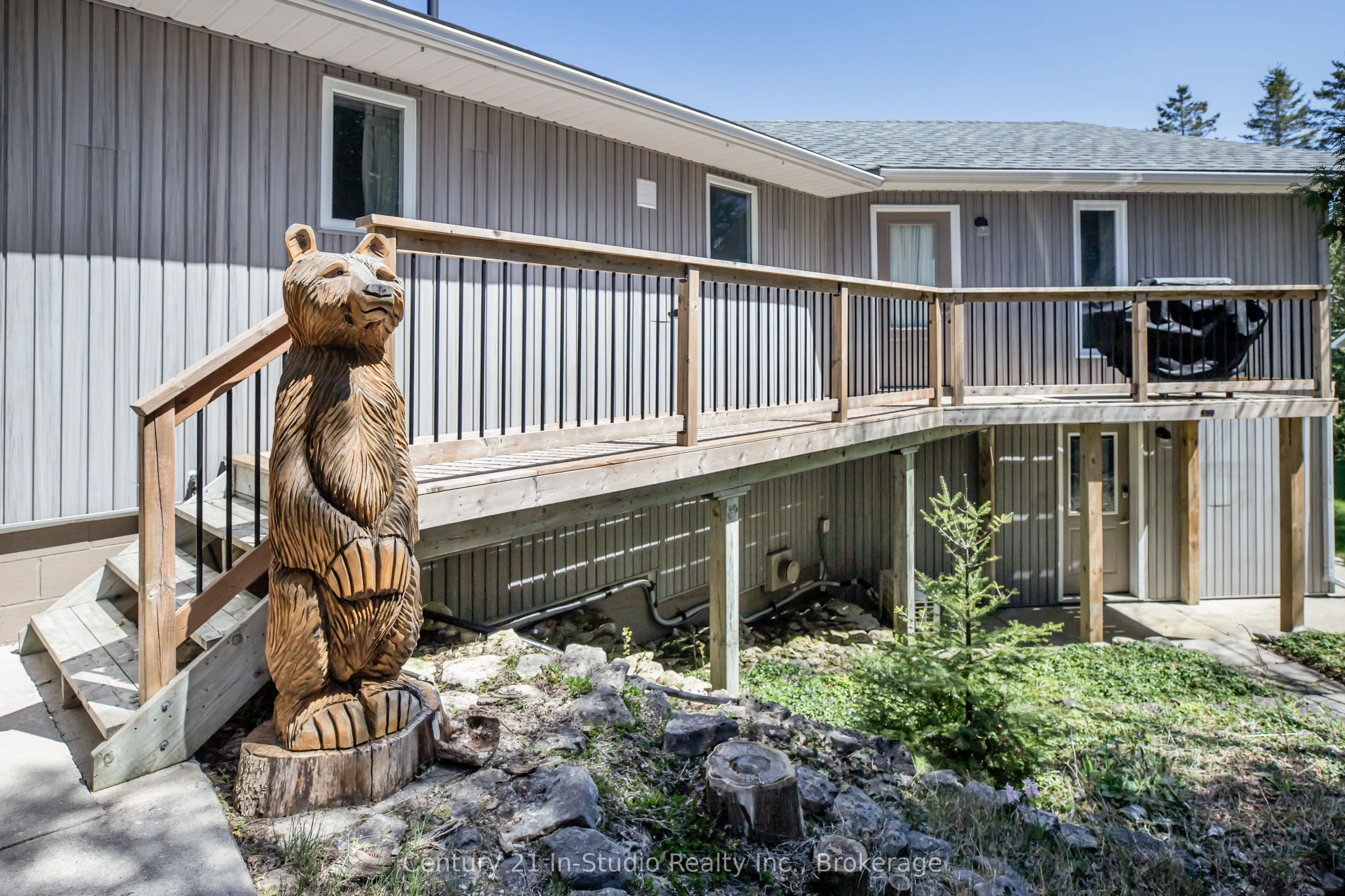 119 Pine Tree Harbour Road