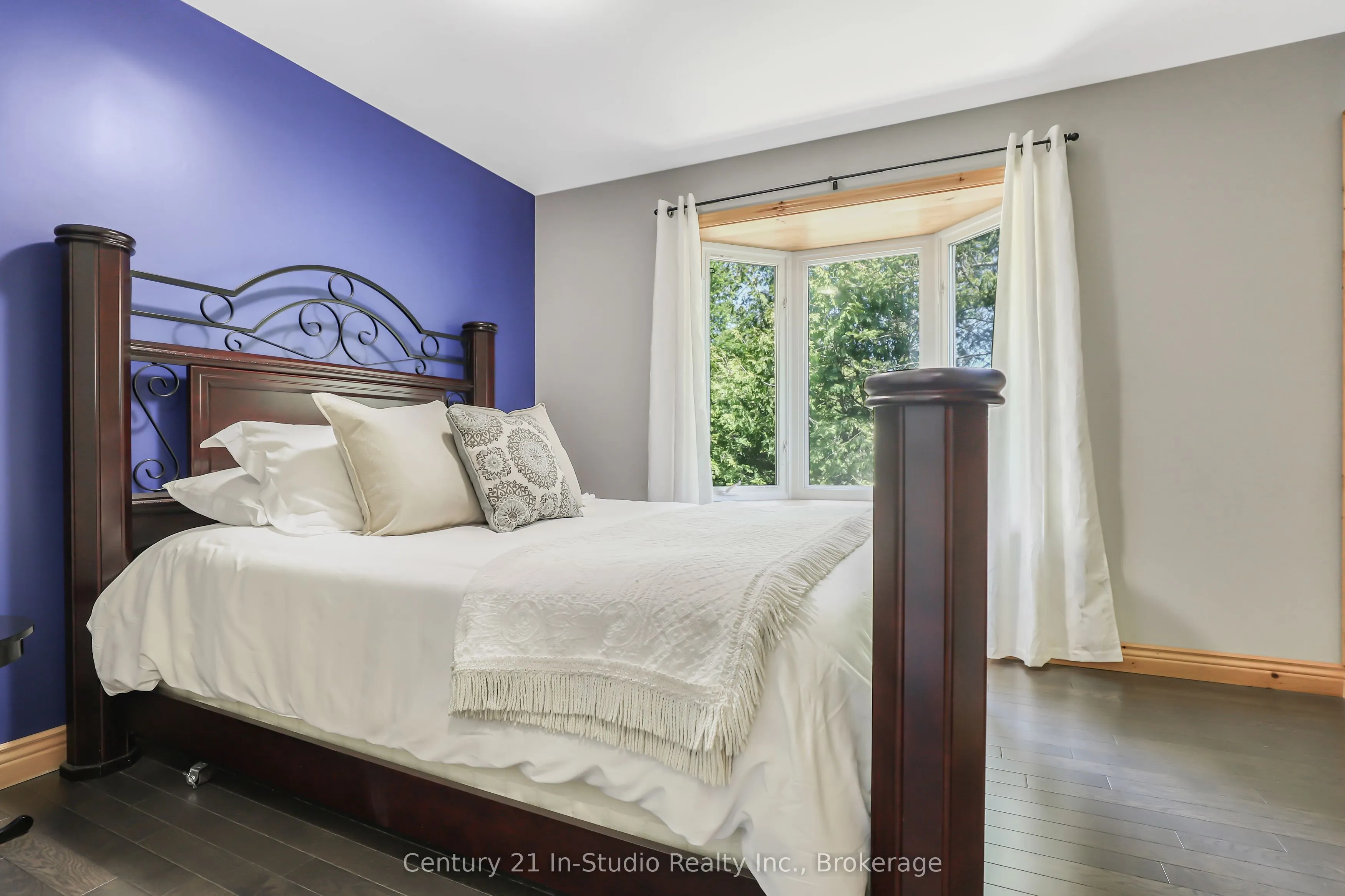 119 Pine Tree Harbour Road