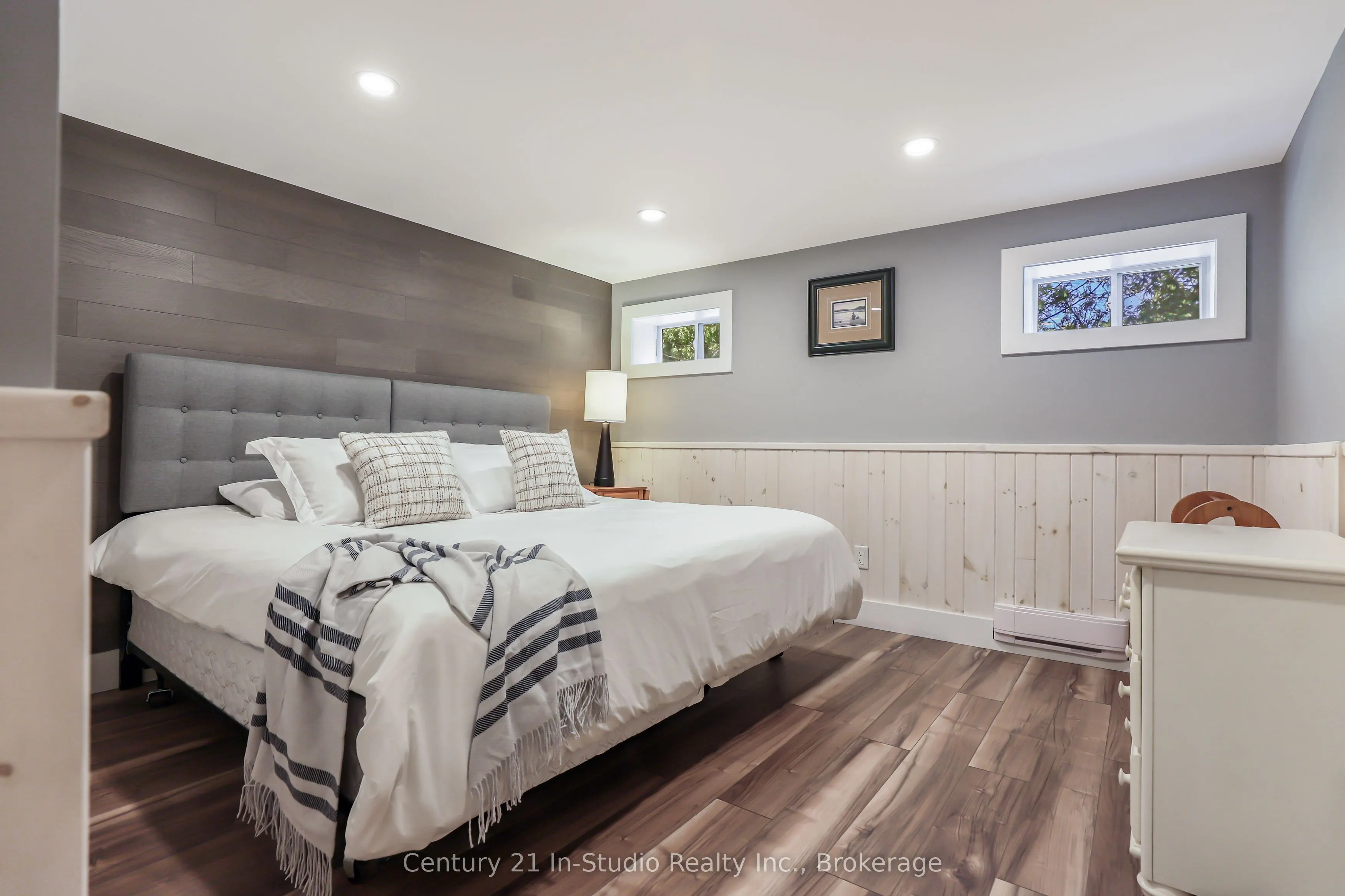 119 Pine Tree Harbour Road