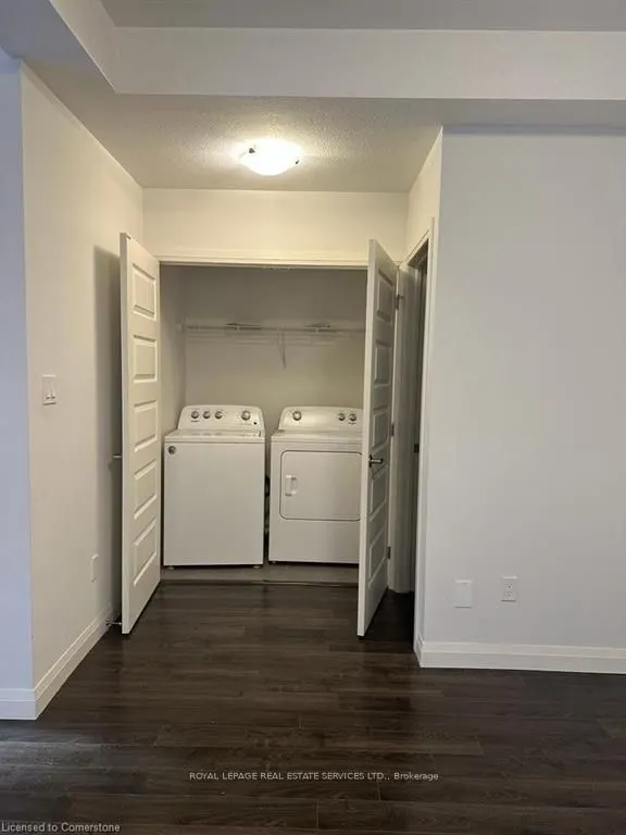 3260 Singleton Avenue, #126