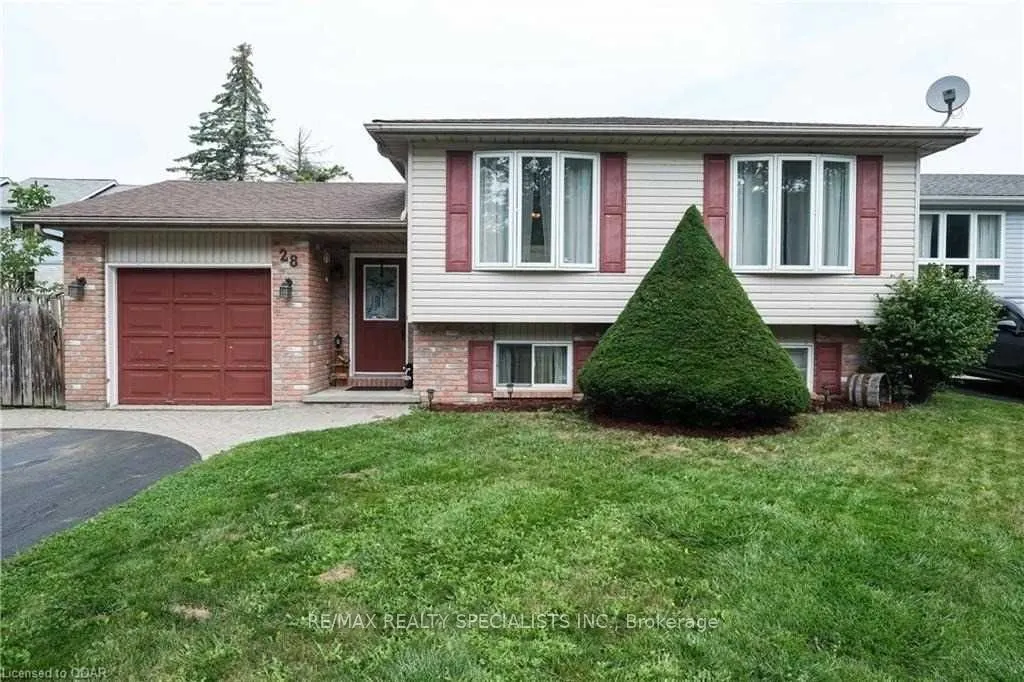 28 Briardale Boulevard
