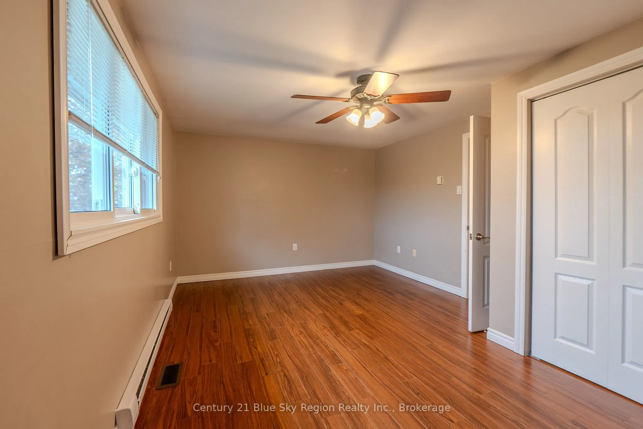 644 Lakeshore Drive, #20