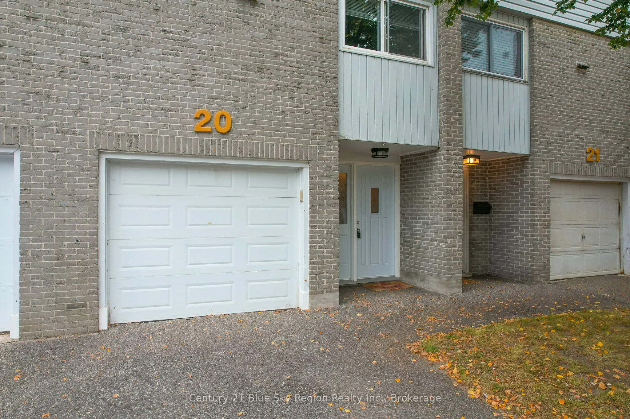 644 Lakeshore Drive, #20