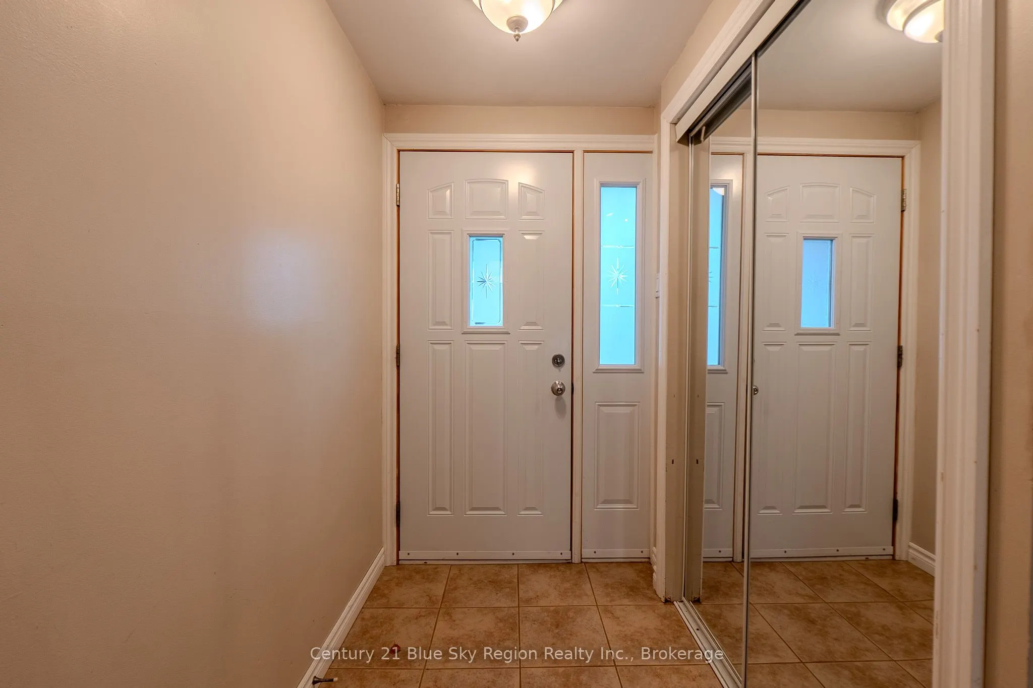 644 Lakeshore Drive, #20