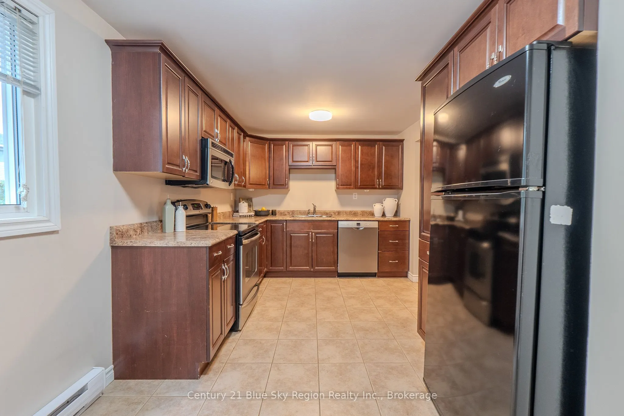 644 Lakeshore Drive, #20