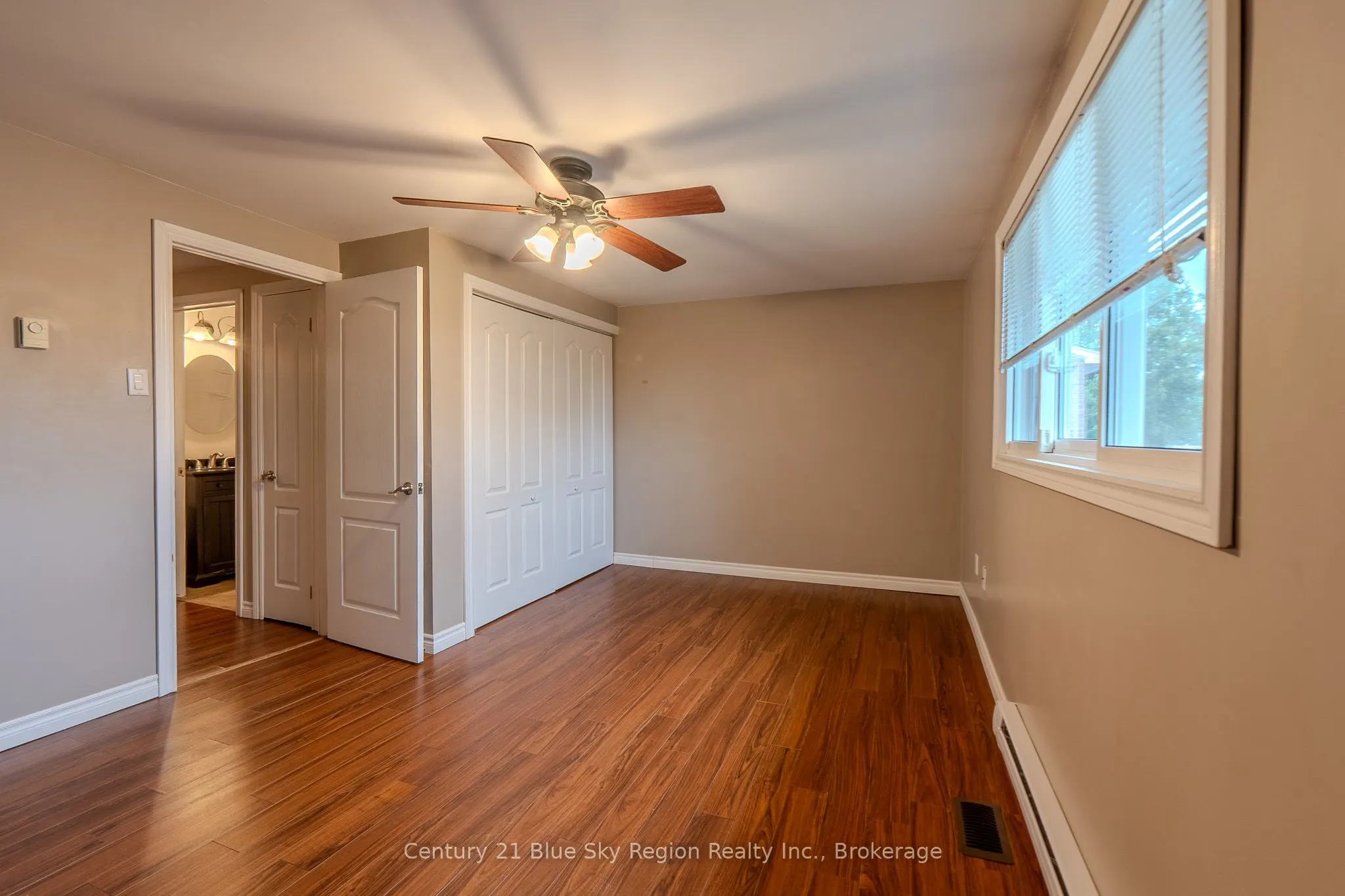 644 Lakeshore Drive, #20