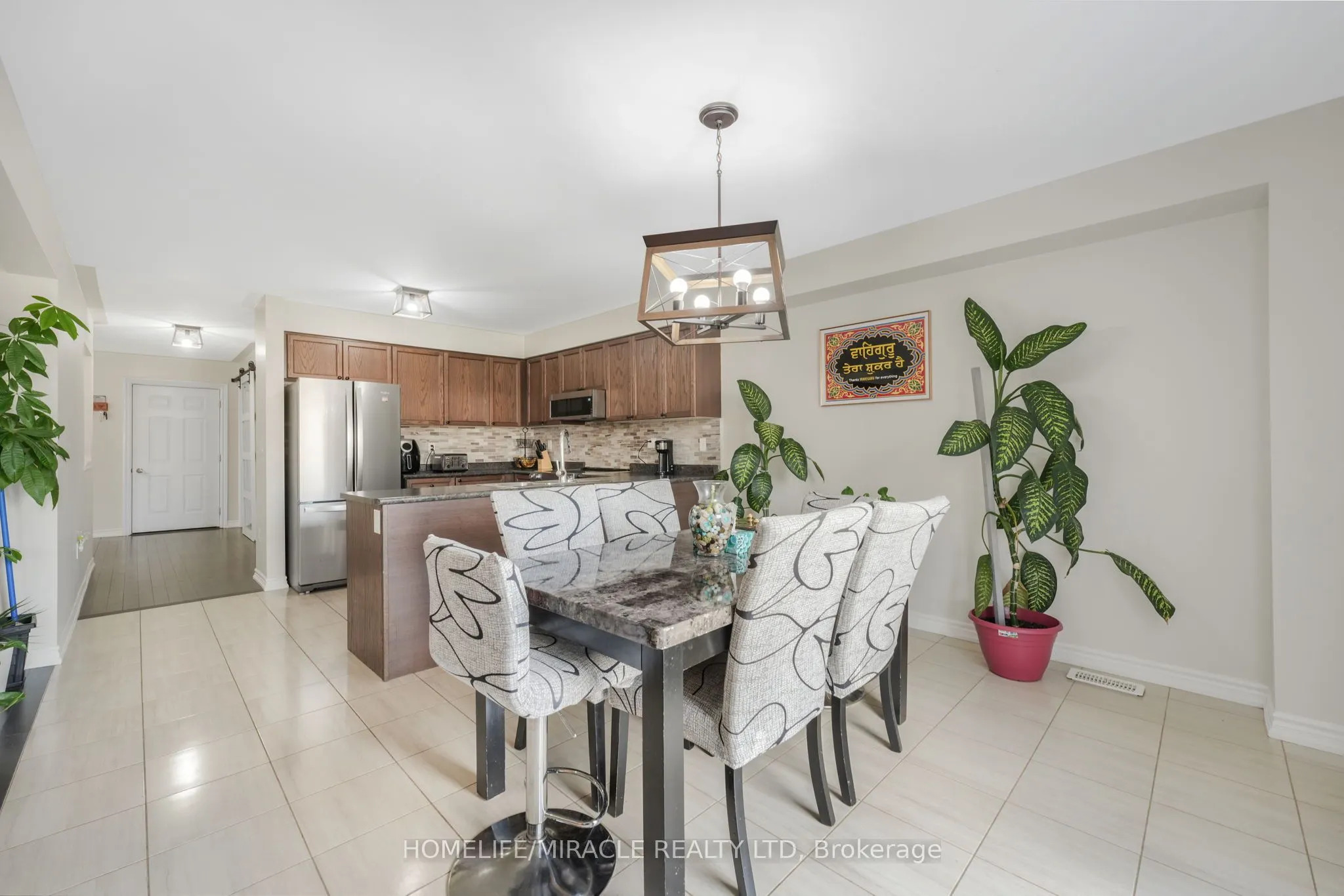 92 Todd Crescent
